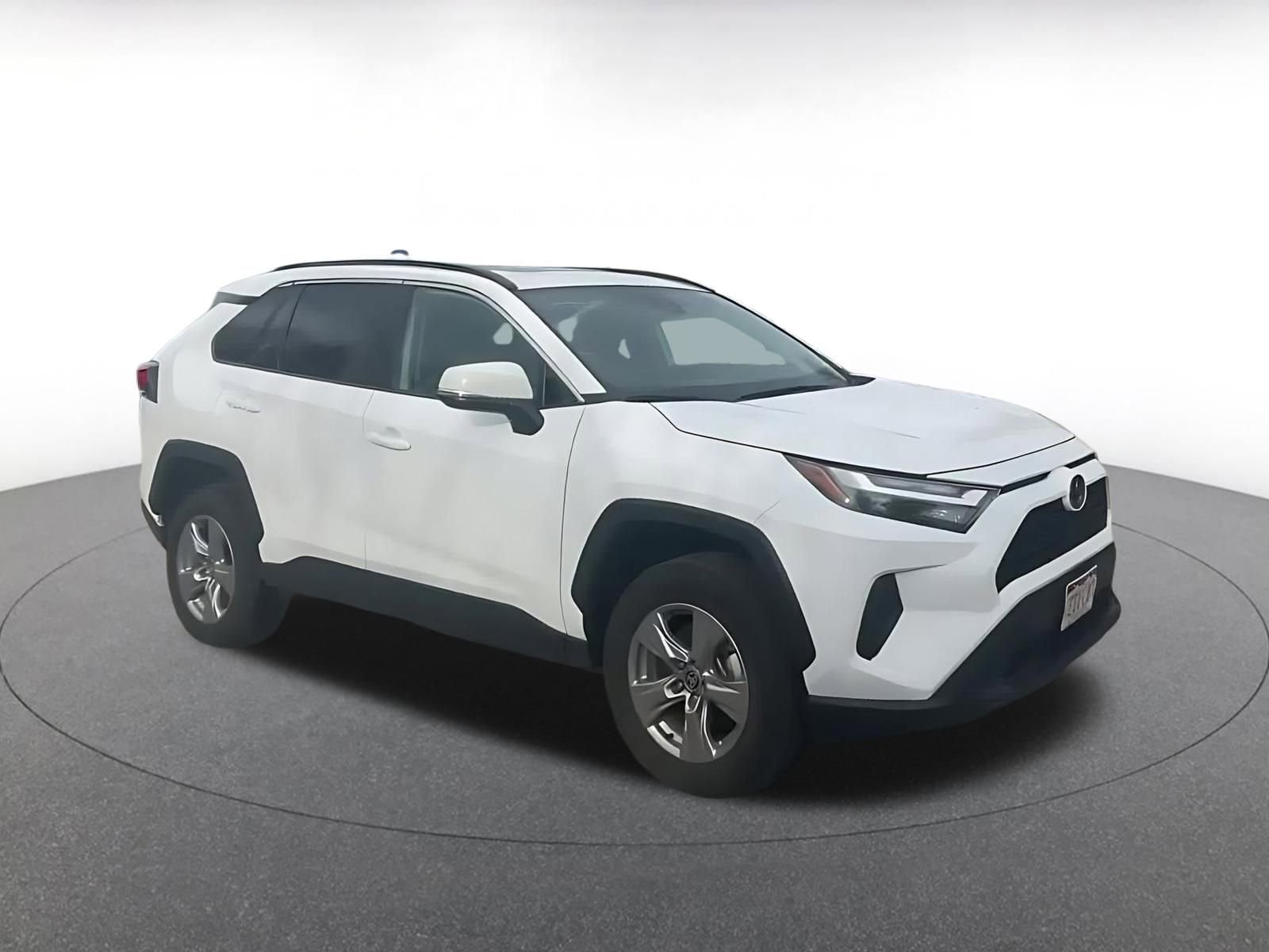 Thumbnail: 2025 Toyota RAV4 - 2