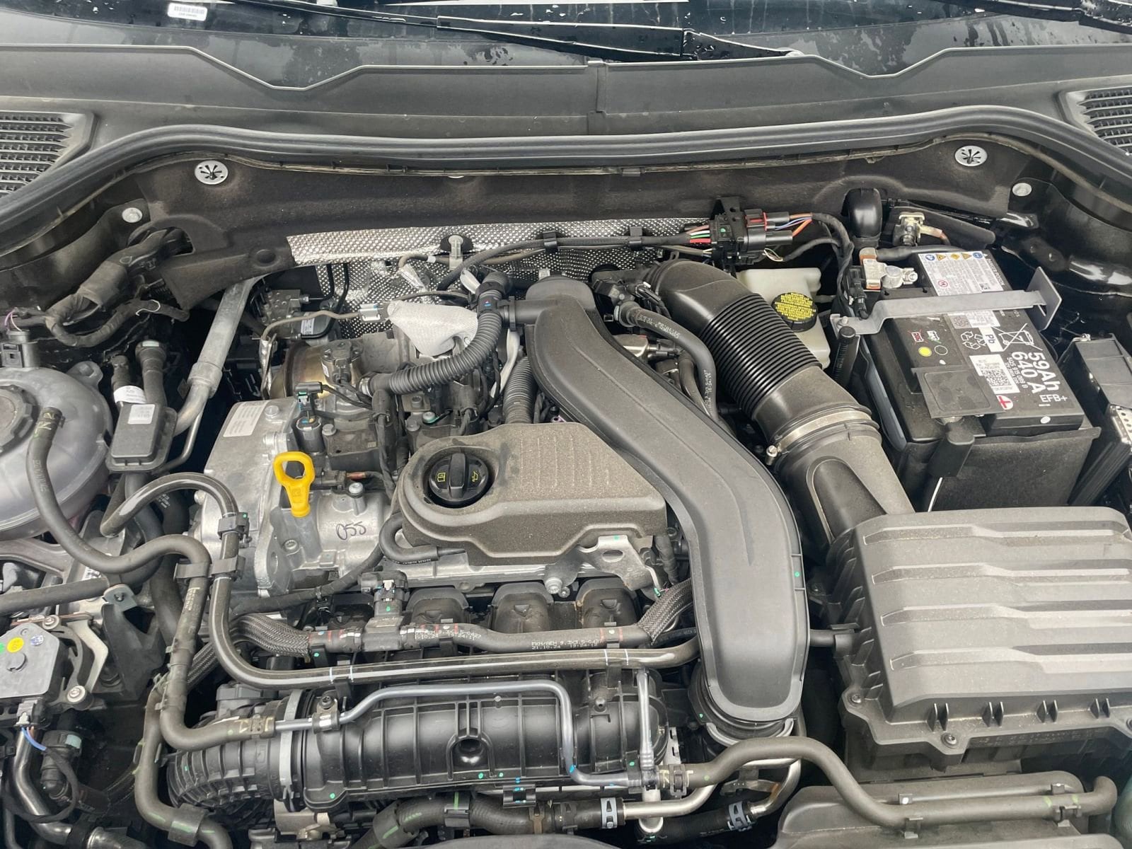 Thumbnail: 2025 Volkswagen Taos - 30