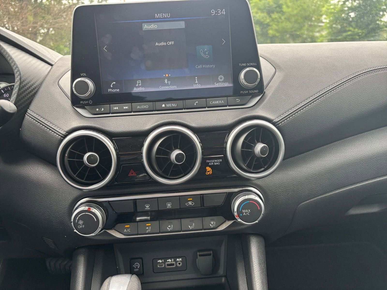 2024 Nissan Sentra SV 18