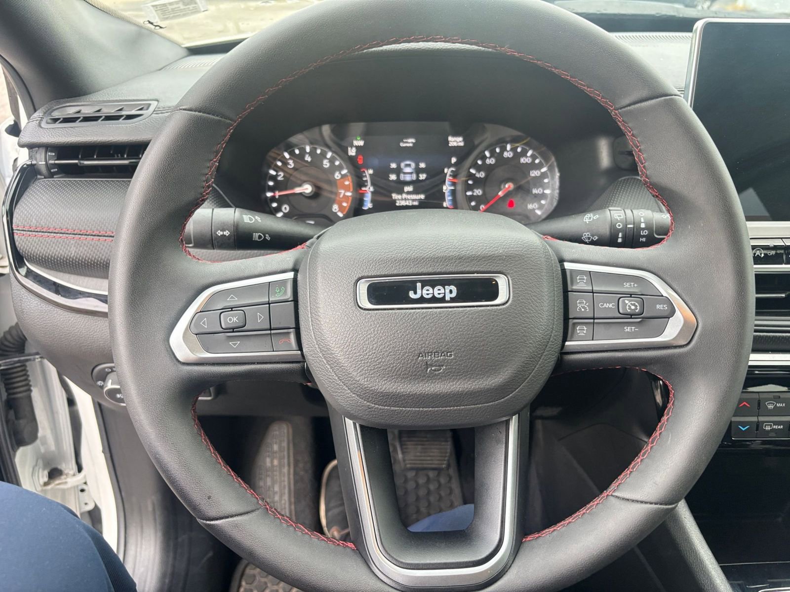 Thumbnail: 2025 Jeep Compass - 33