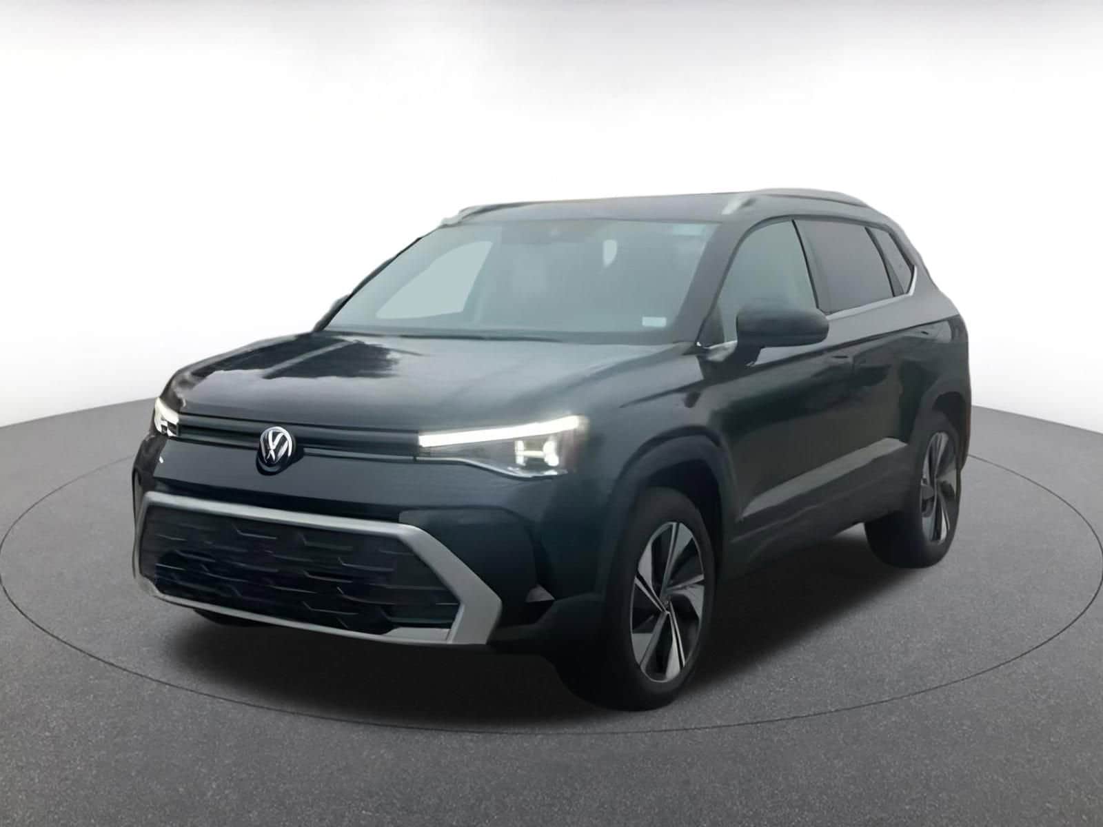 Thumbnail: 2025 Volkswagen Taos - 9