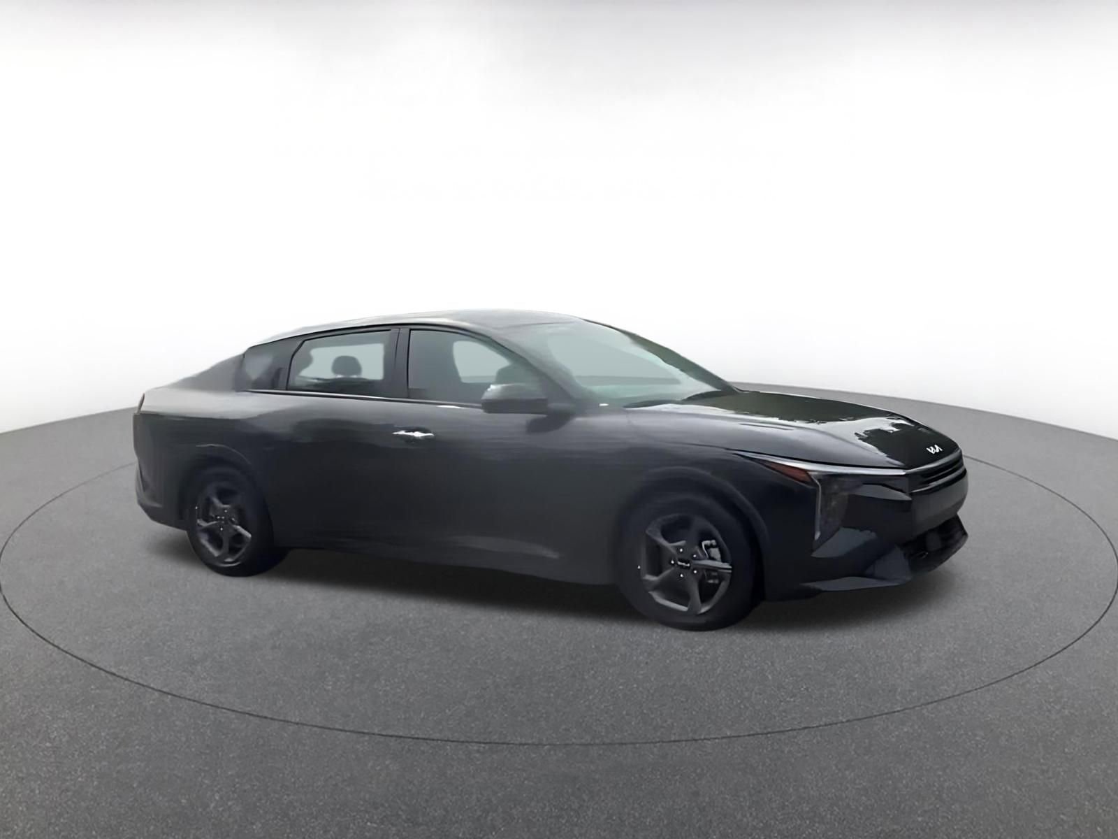 Thumbnail: 2025 Kia K4 - 2