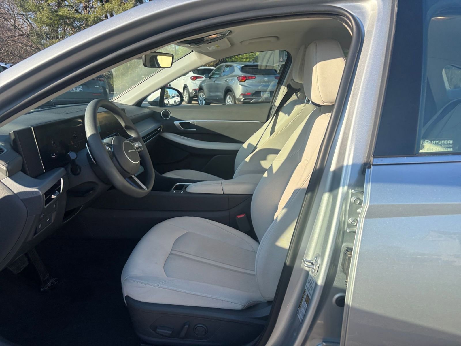 Thumbnail: 2025 Hyundai Sonata - 24