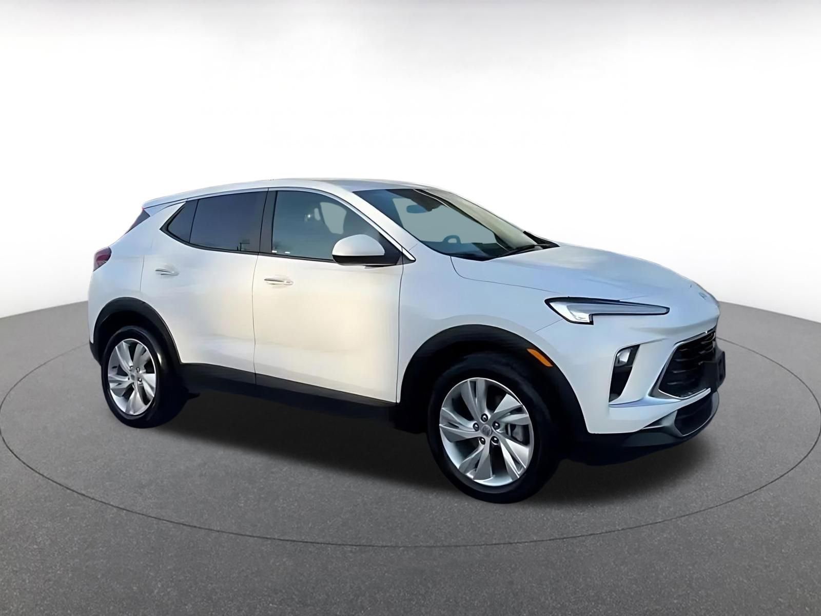 Thumbnail: 2025 Buick Encore GX - 2