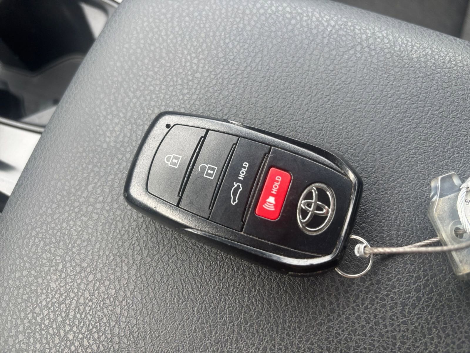 Thumbnail: 2025 Toyota Camry - 22