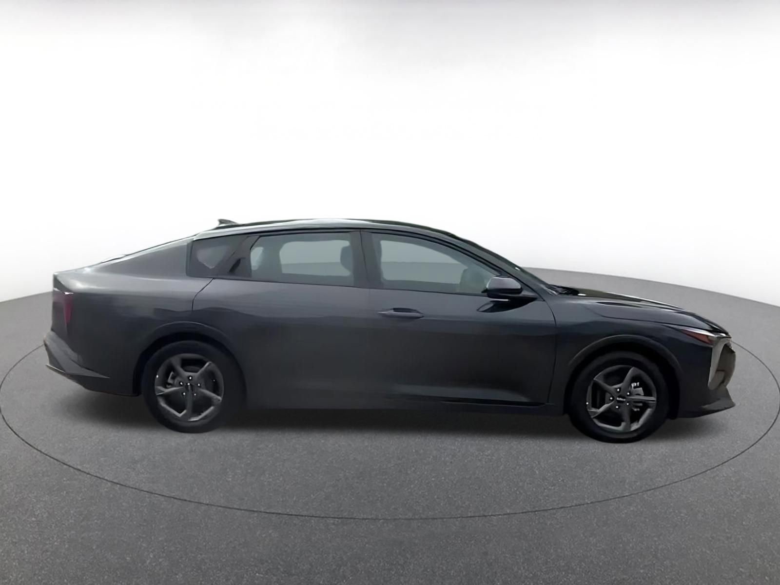 Thumbnail: 2025 Kia K4 - 12