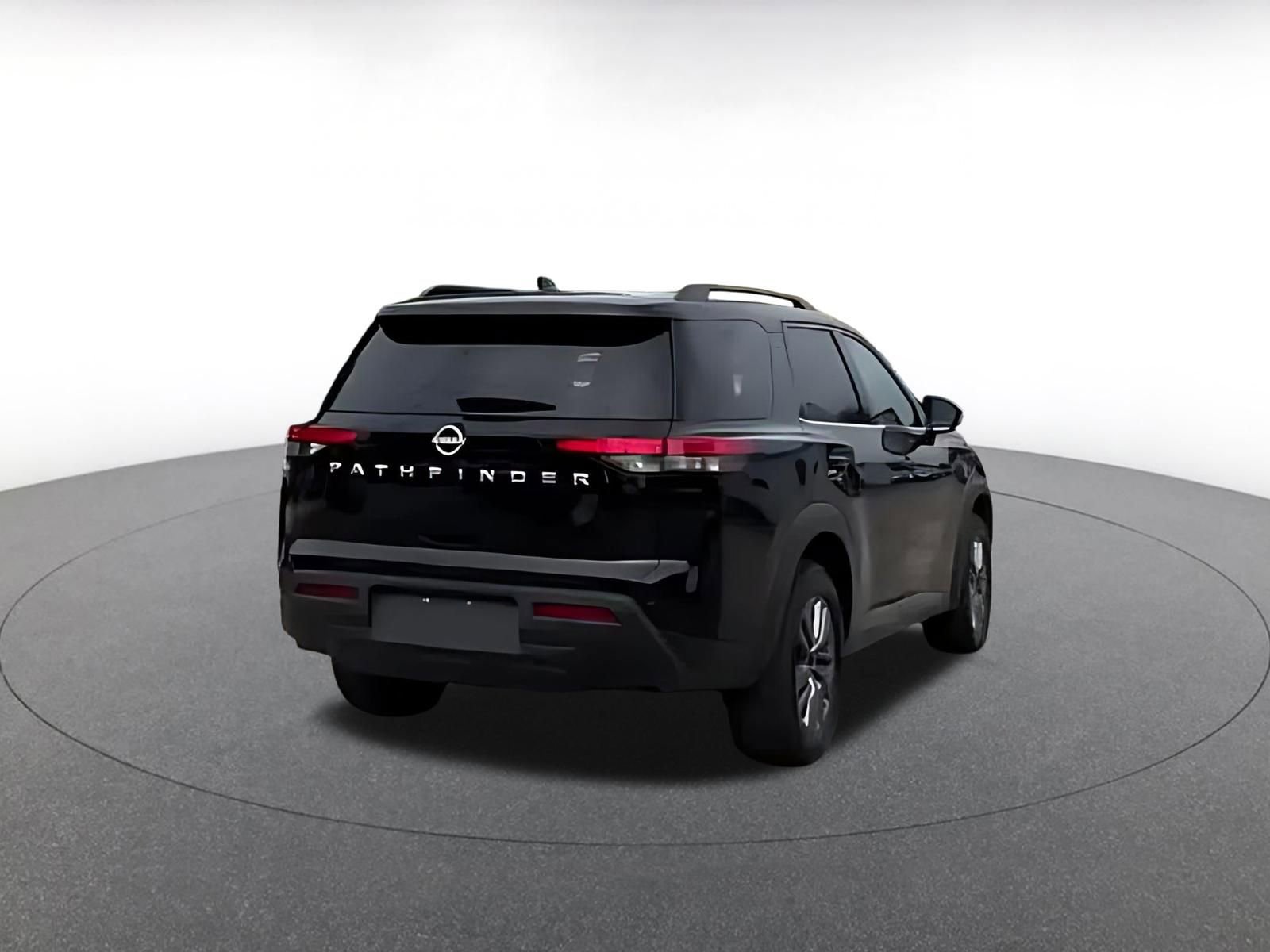 Thumbnail: 2025 Nissan Pathfinder - 11