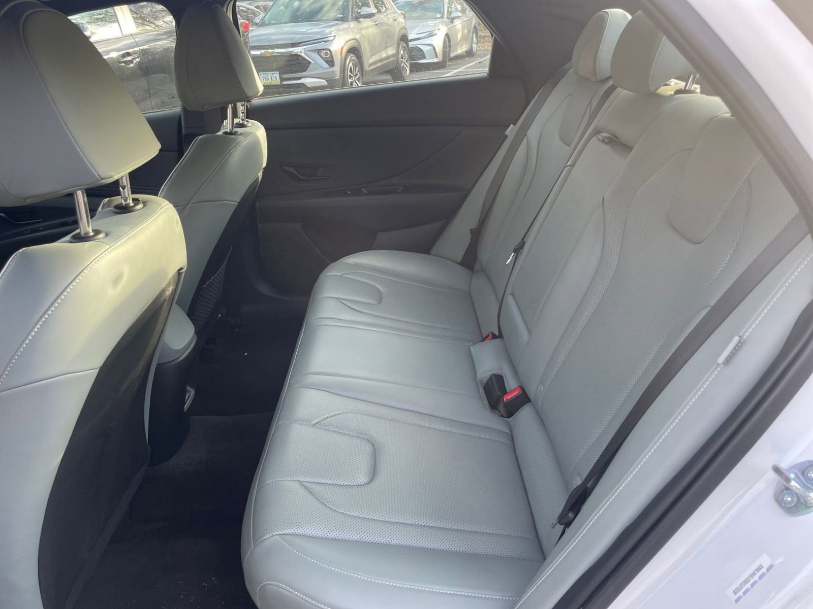 Thumbnail: 2025 Hyundai Elantra - 23