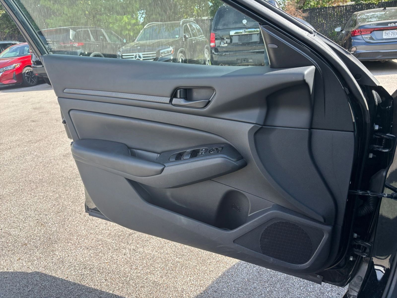 Thumbnail: 2024 Nissan Altima - 20