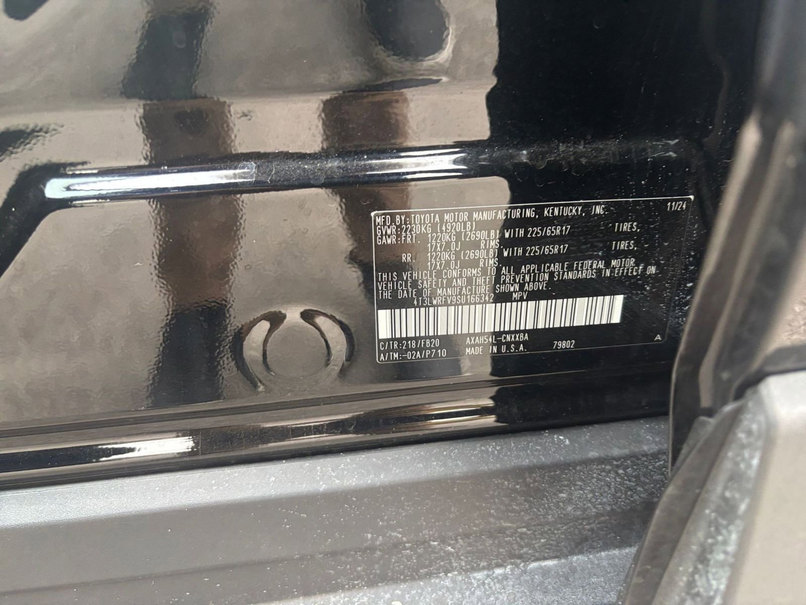 Thumbnail: 2025 Toyota RAV4 - 27