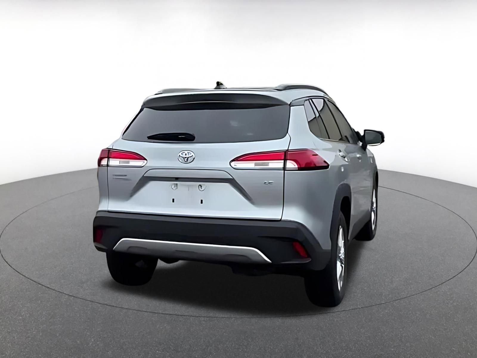 Thumbnail: 2025 Toyota Corolla Cross - 12