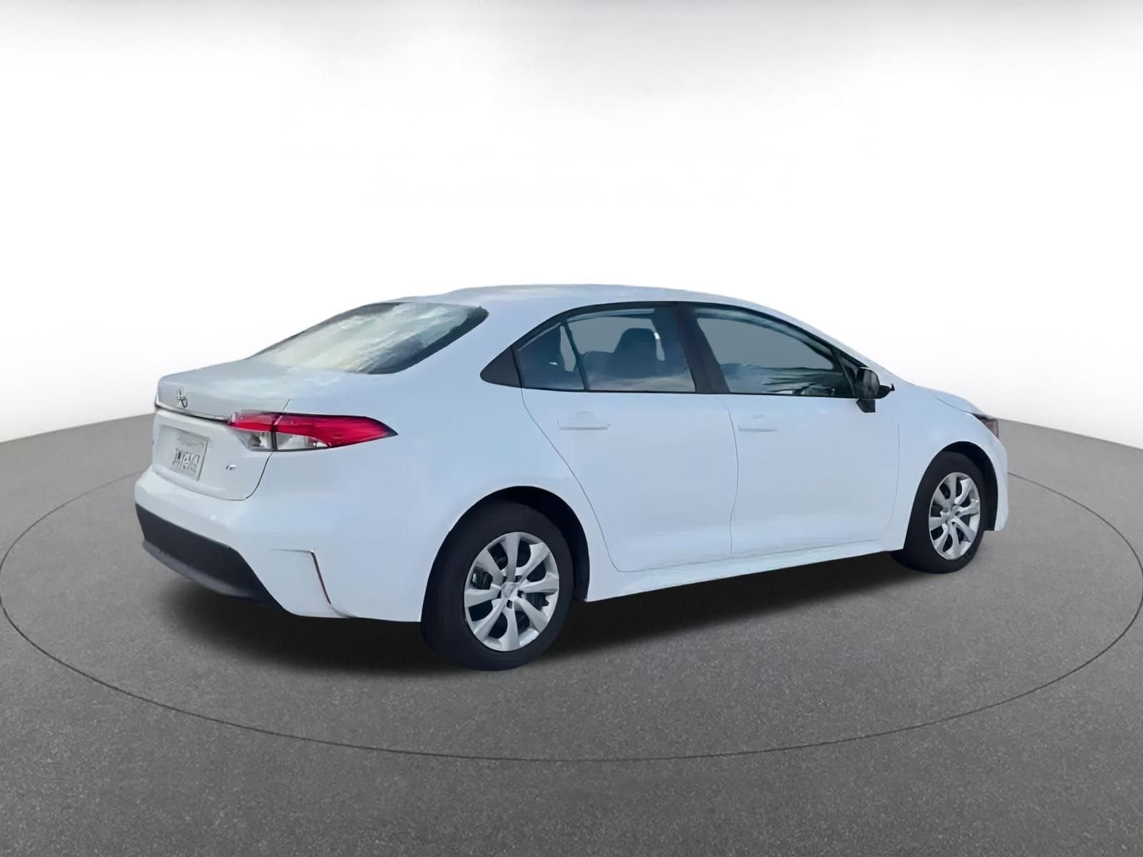 Thumbnail: 2024 Toyota Corolla - 14