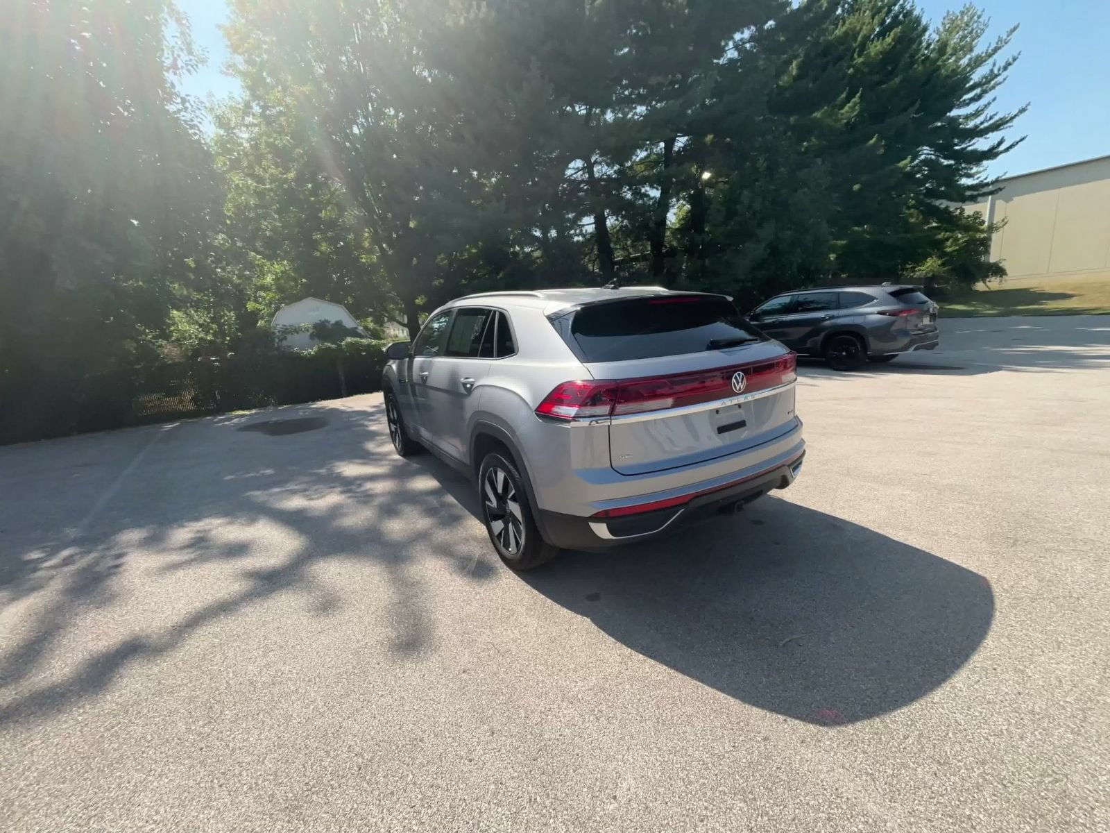 Thumbnail: 2026 Volkswagen Atlas - 10
