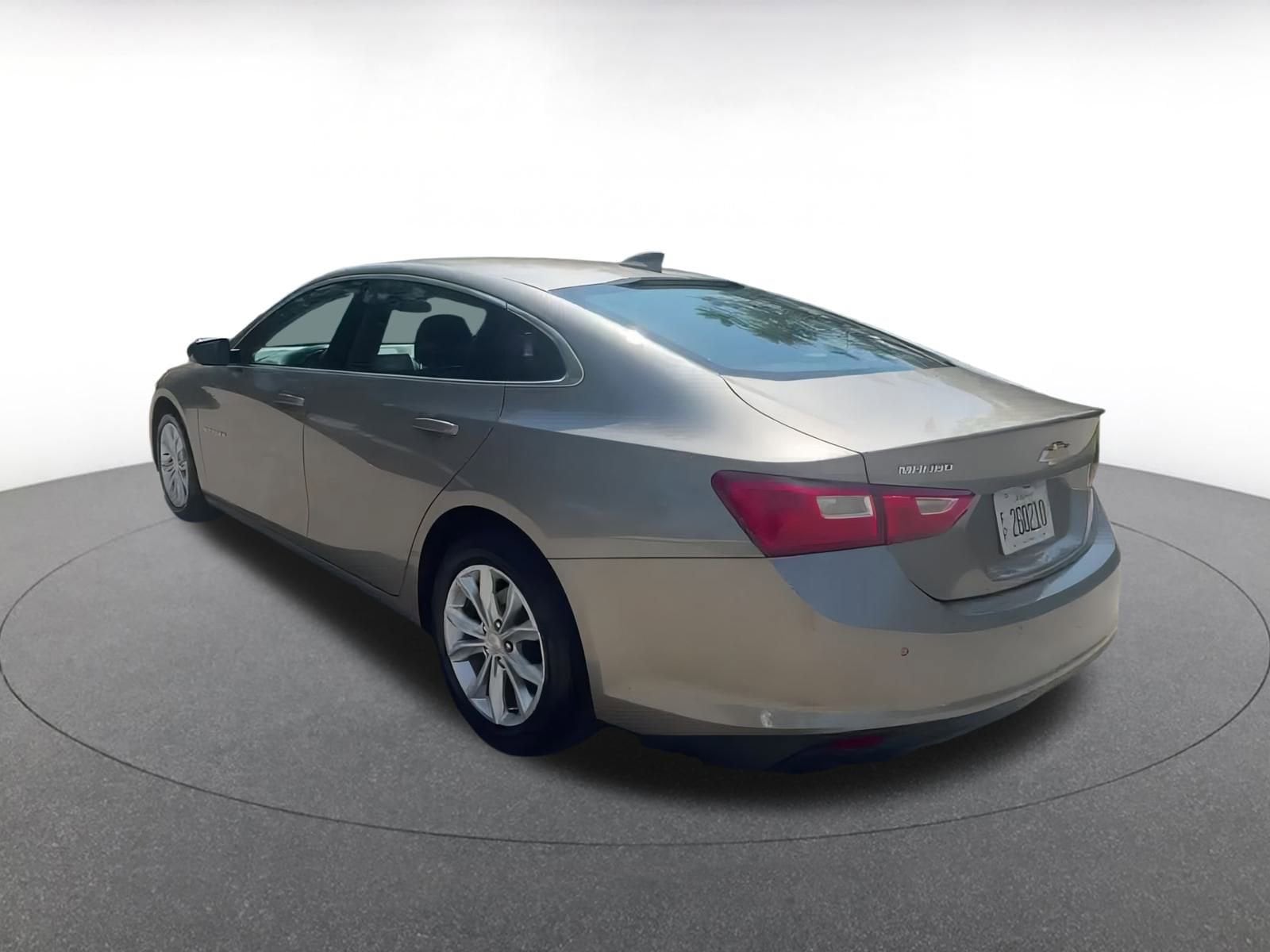 Thumbnail: 2024 Chevrolet Malibu - 11