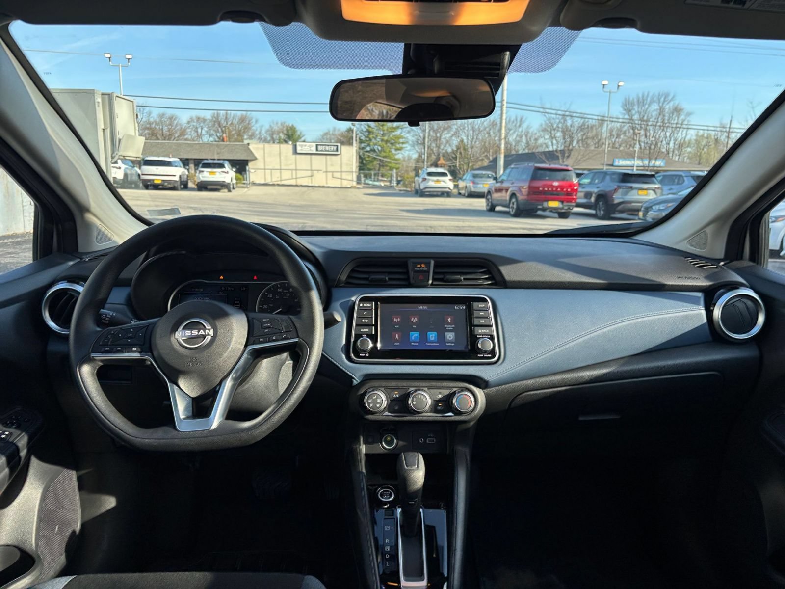 Thumbnail: 2025 Nissan Versa - 31