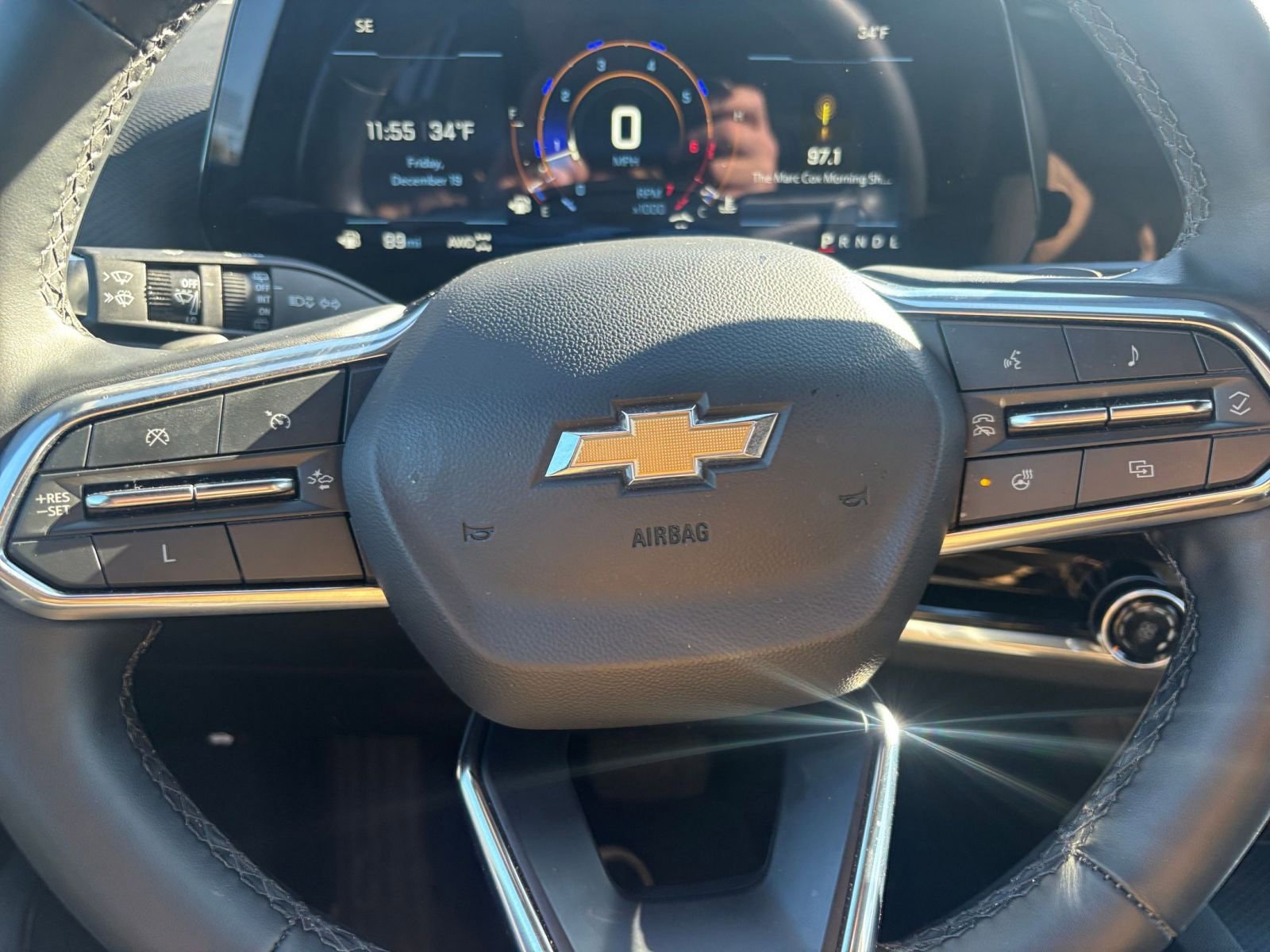 Thumbnail: 2025 Chevrolet Equinox - 25