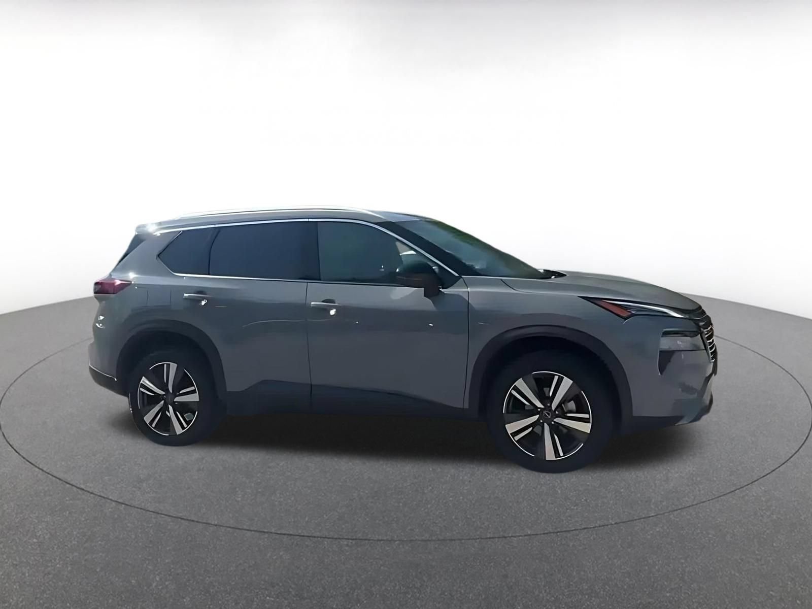 Thumbnail: 2026 Nissan Rogue - 2