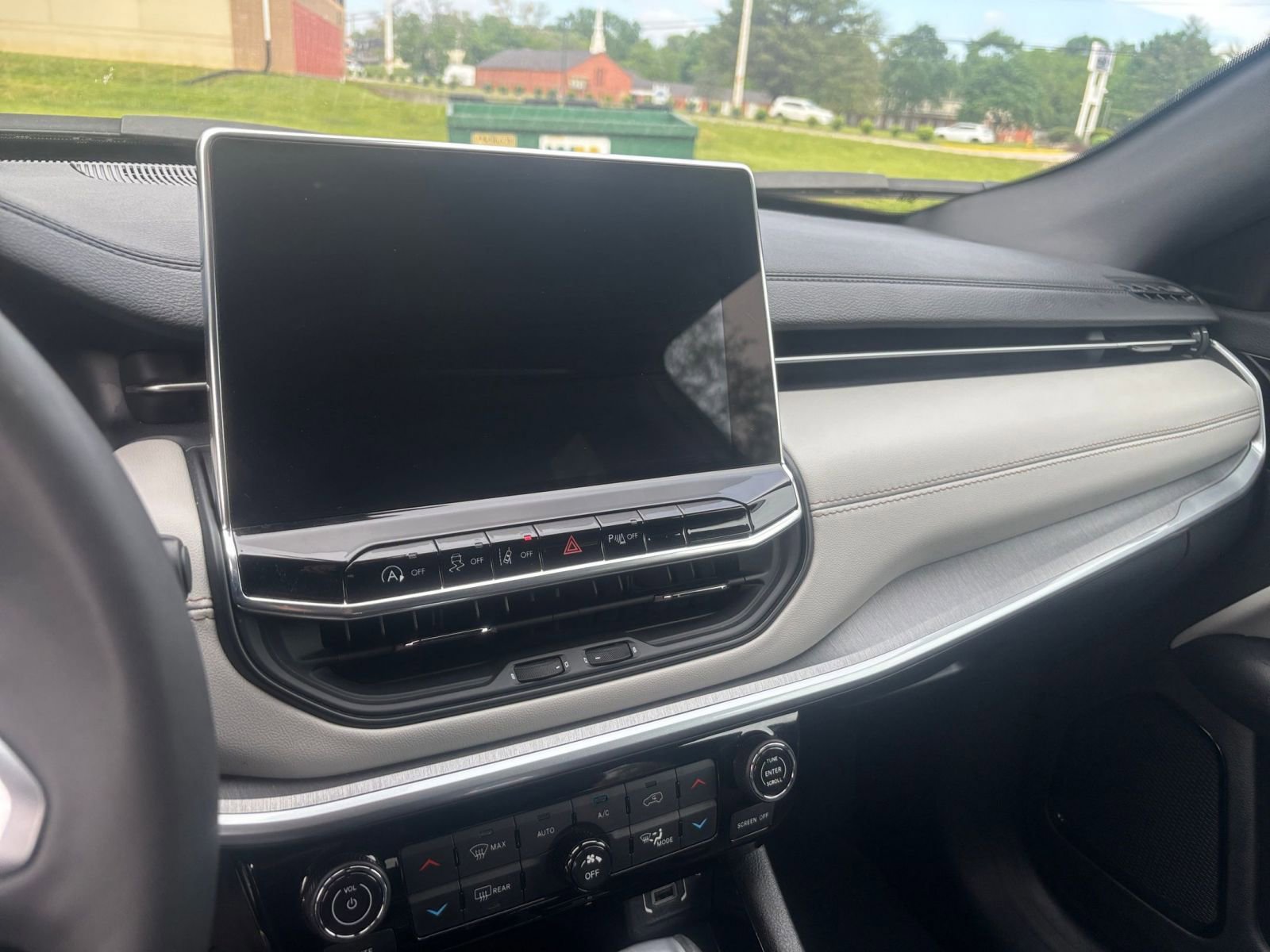 Thumbnail: 2025 Jeep Compass - 34