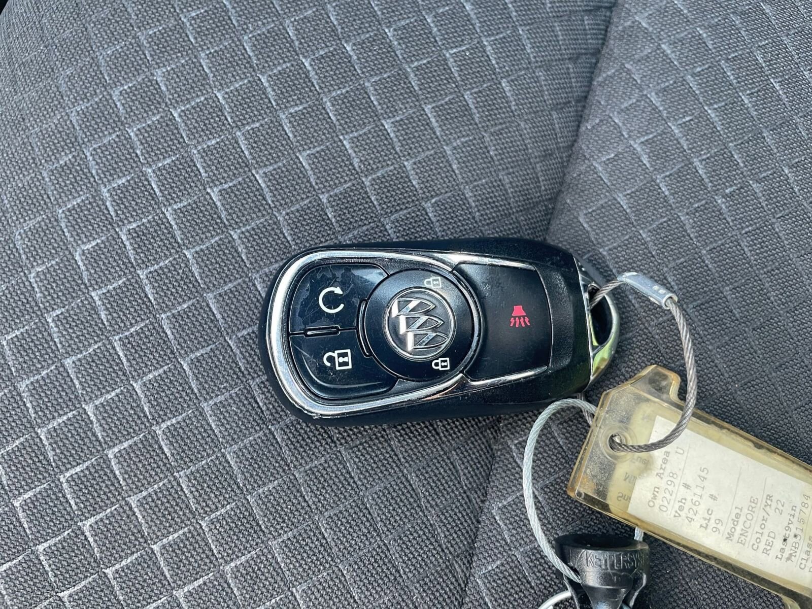 Thumbnail: 2022 Buick Encore - 22