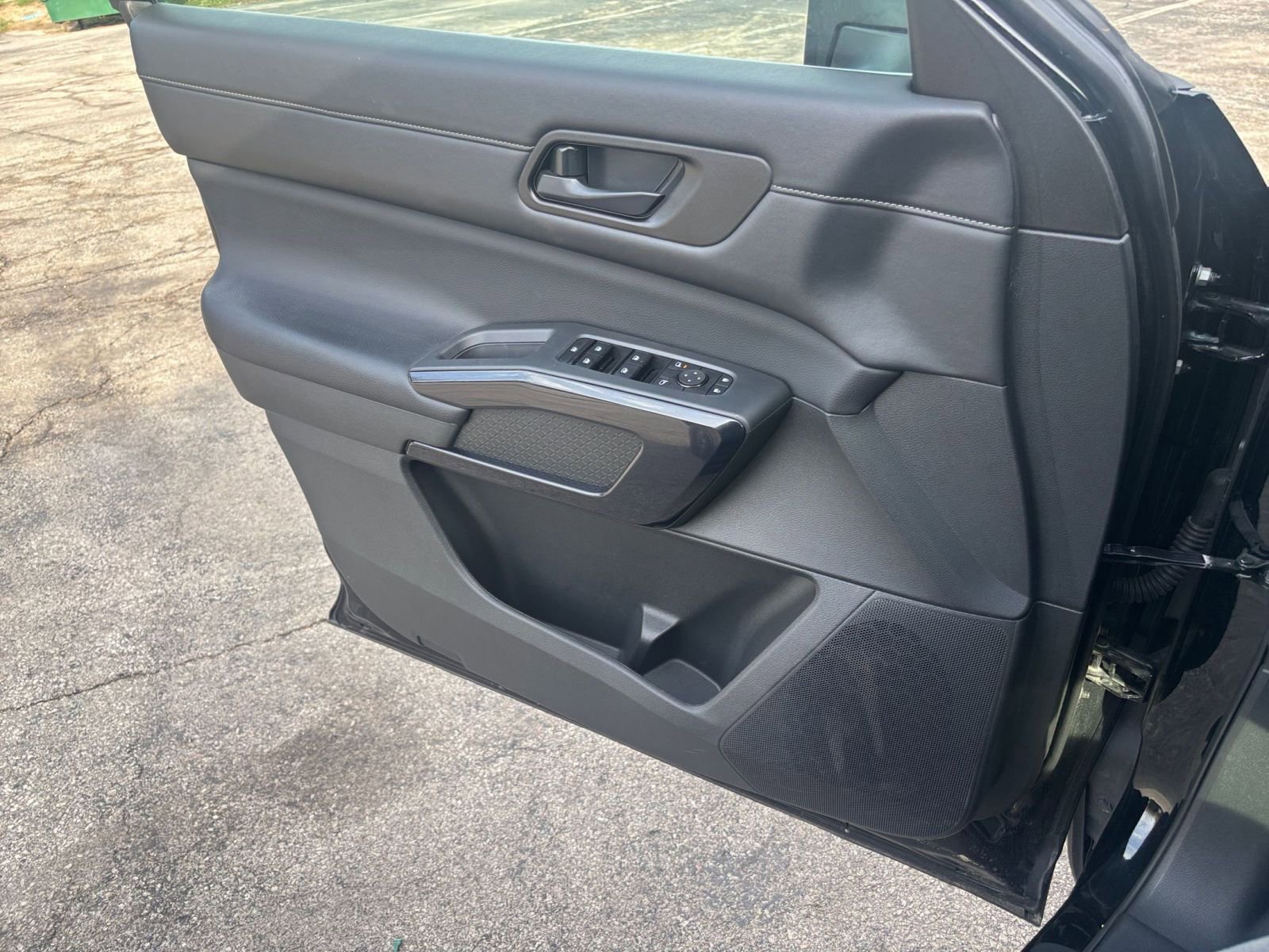 Thumbnail: 2025 Nissan Pathfinder - 18