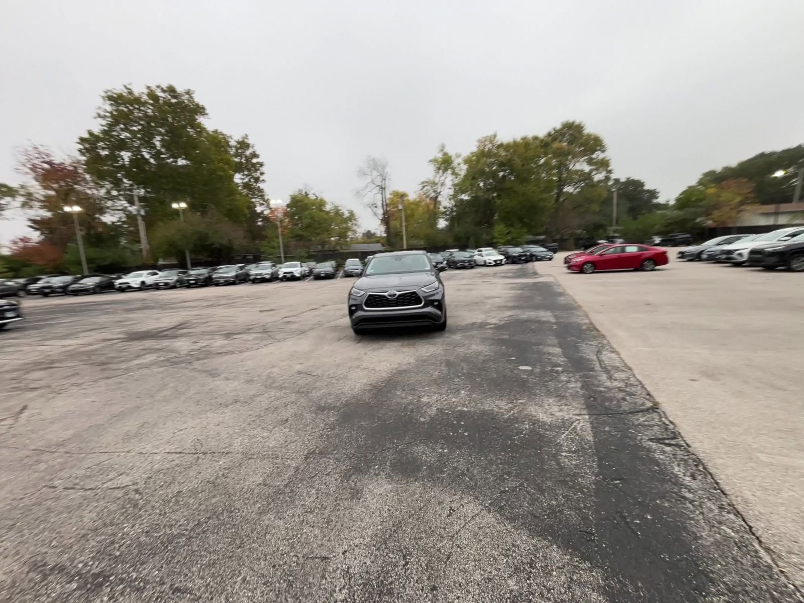 Thumbnail: 2025 Toyota Highlander - 15