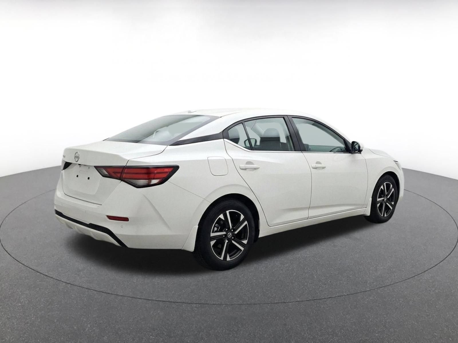 Thumbnail: 2025 Nissan Sentra - 7
