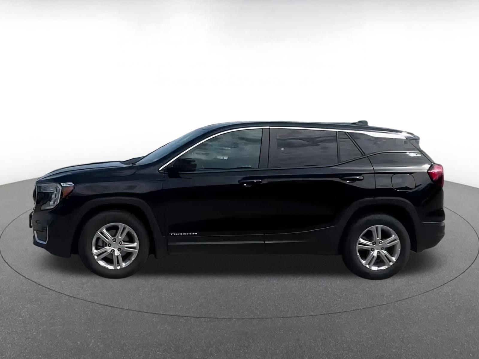 Thumbnail: 2024 GMC Terrain - 8