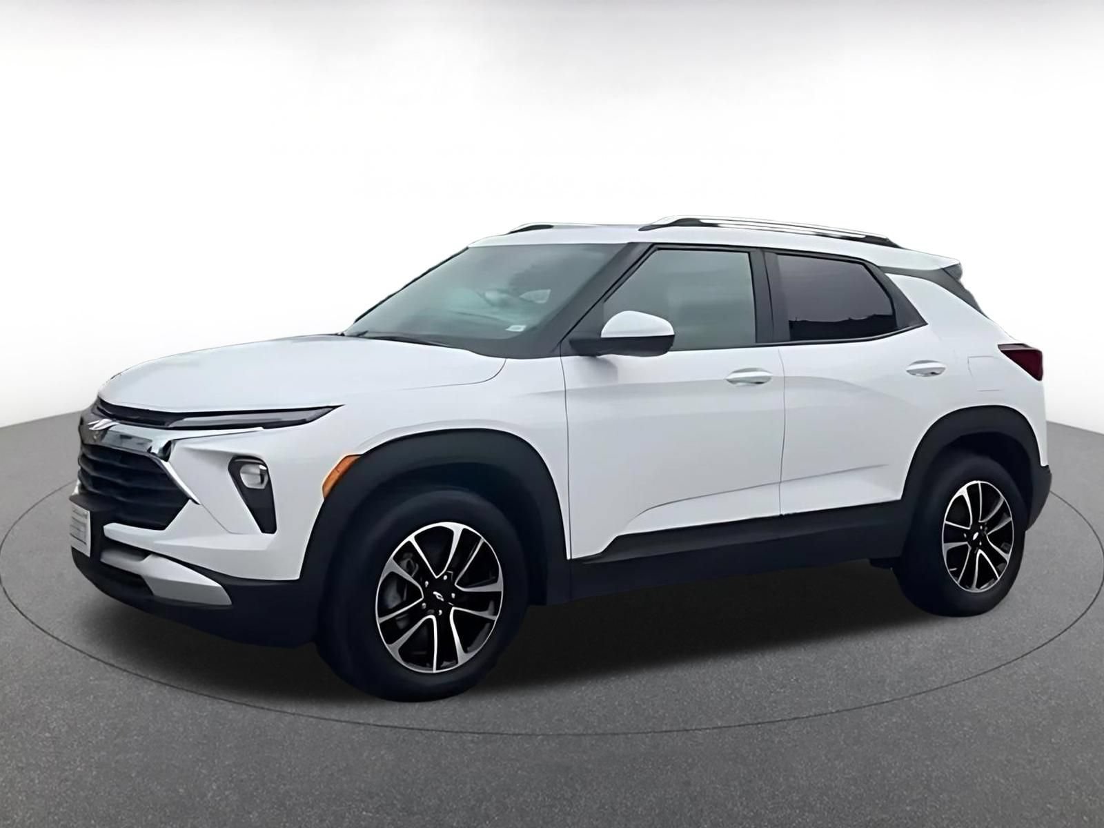 Thumbnail: 2025 Chevrolet TrailBlazer - 9