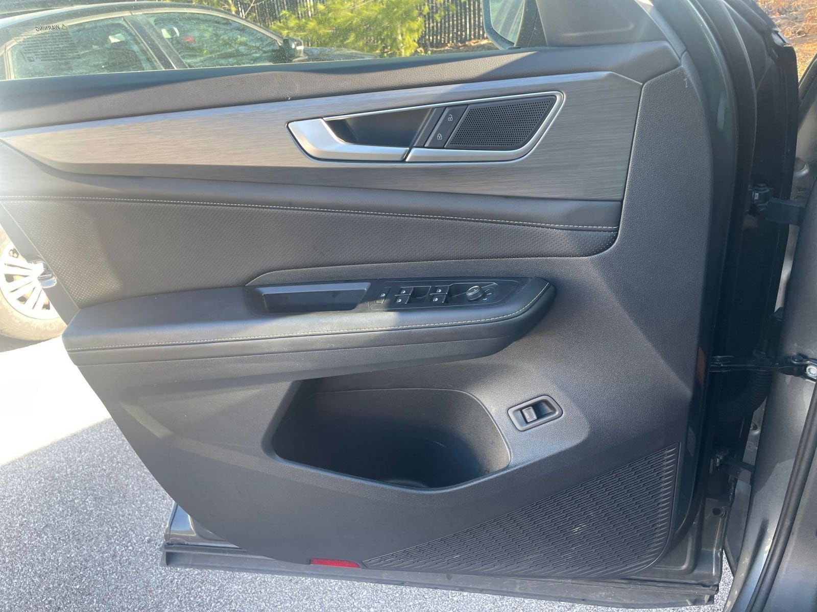 Thumbnail: 2025 Volkswagen Atlas - 20