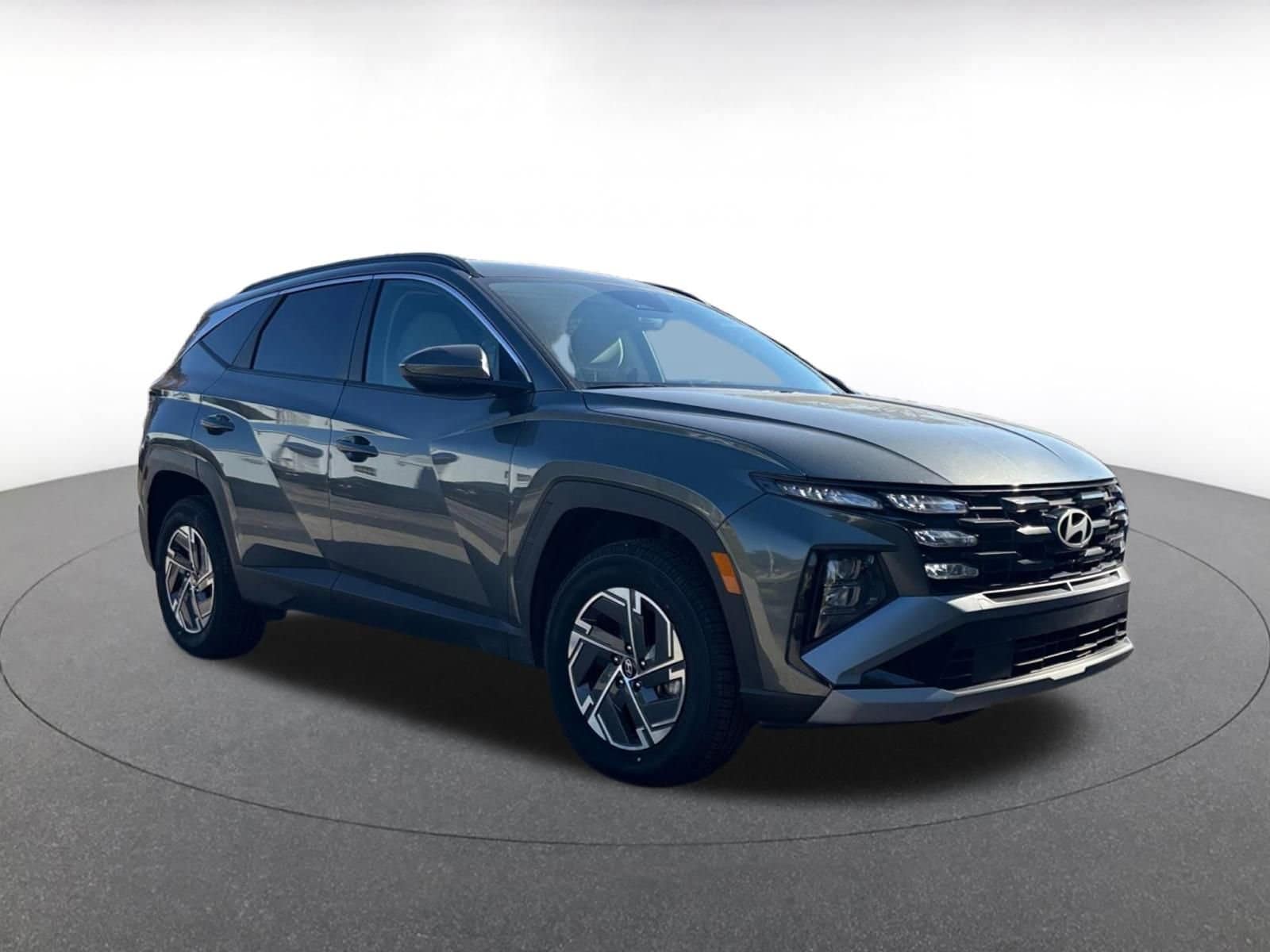 Thumbnail: 2025 Hyundai Tucson - 1