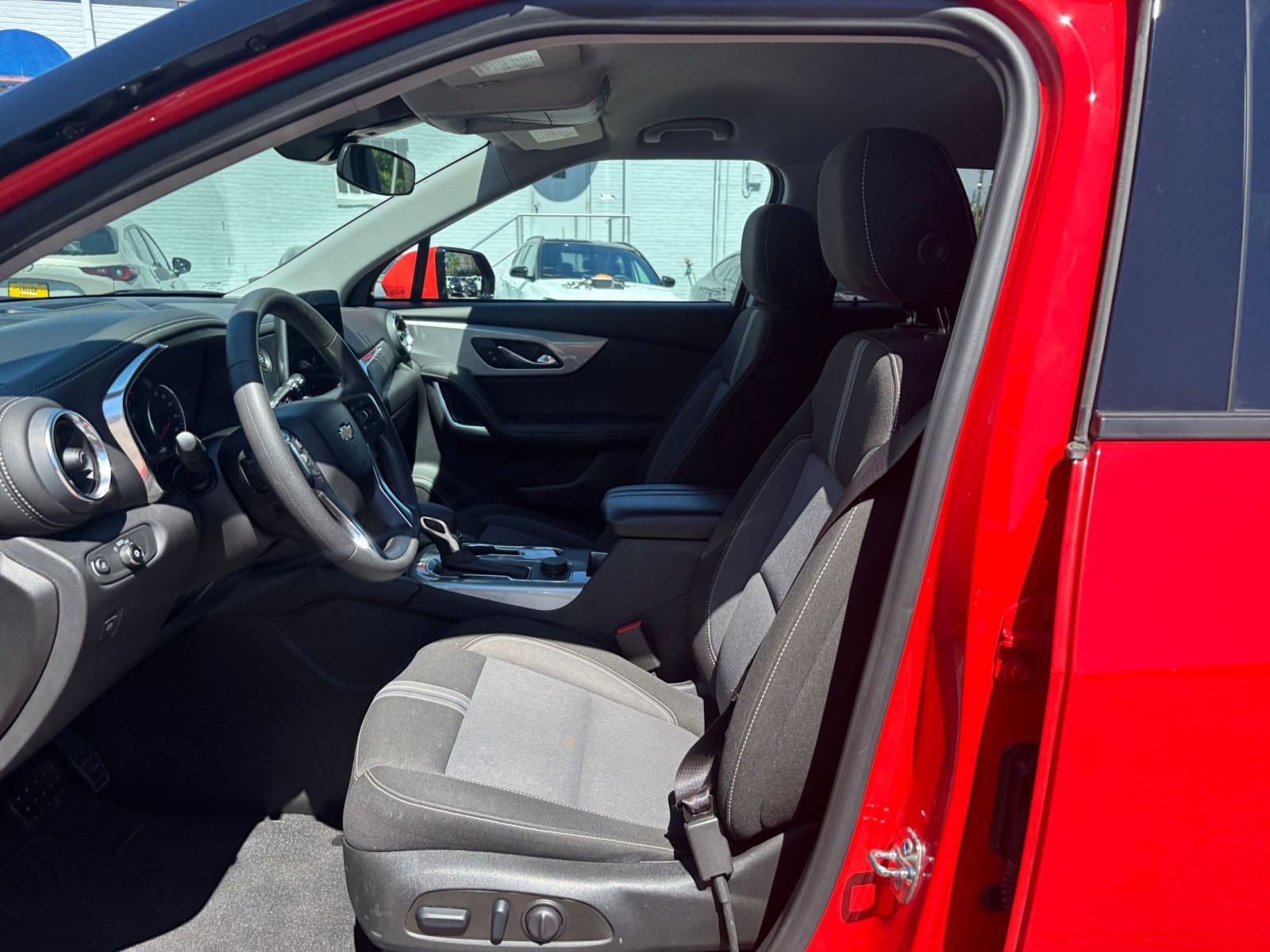 Thumbnail: 2025 Chevrolet Blazer - 25