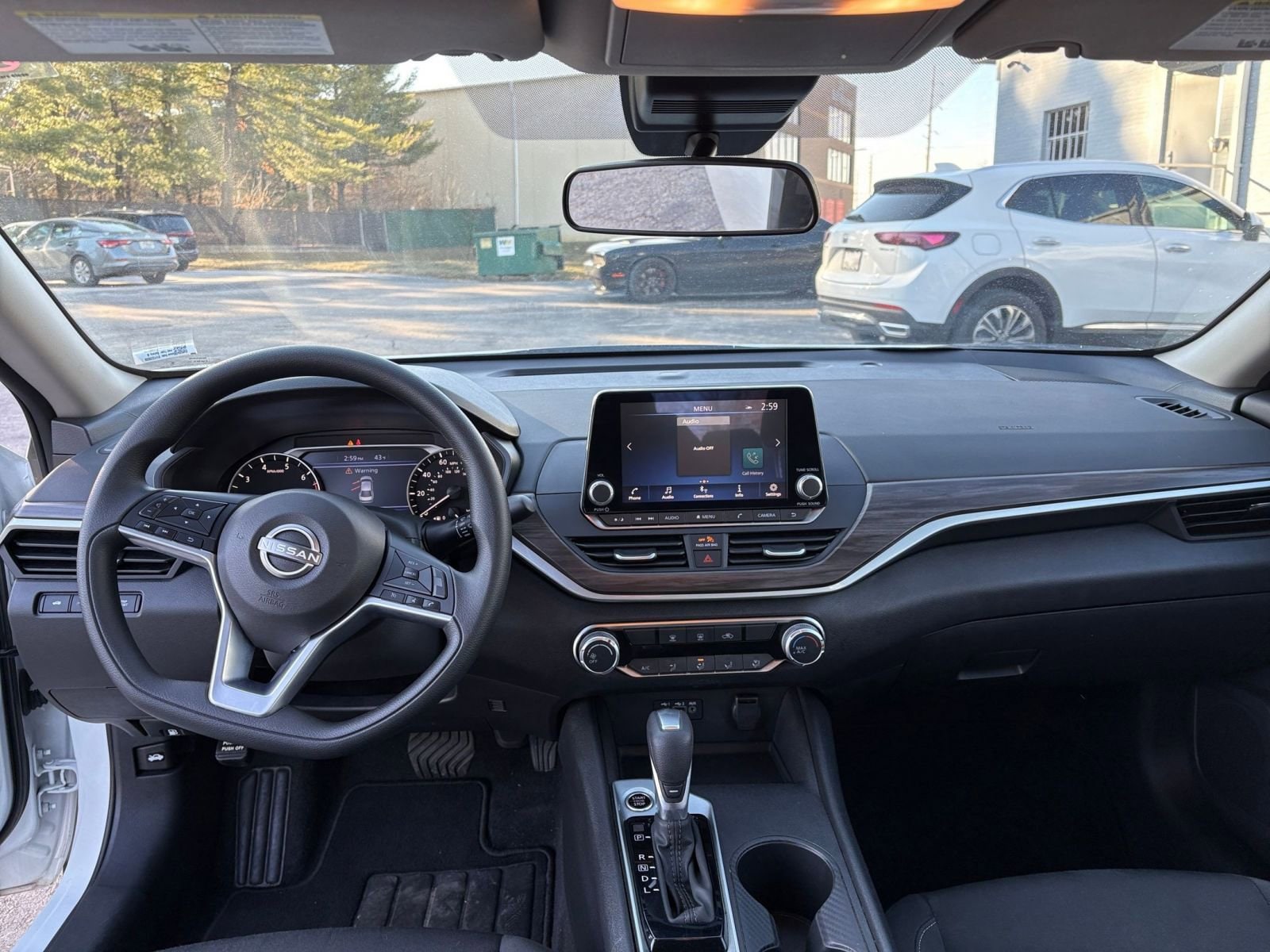 Thumbnail: 2025 Nissan Altima - 32