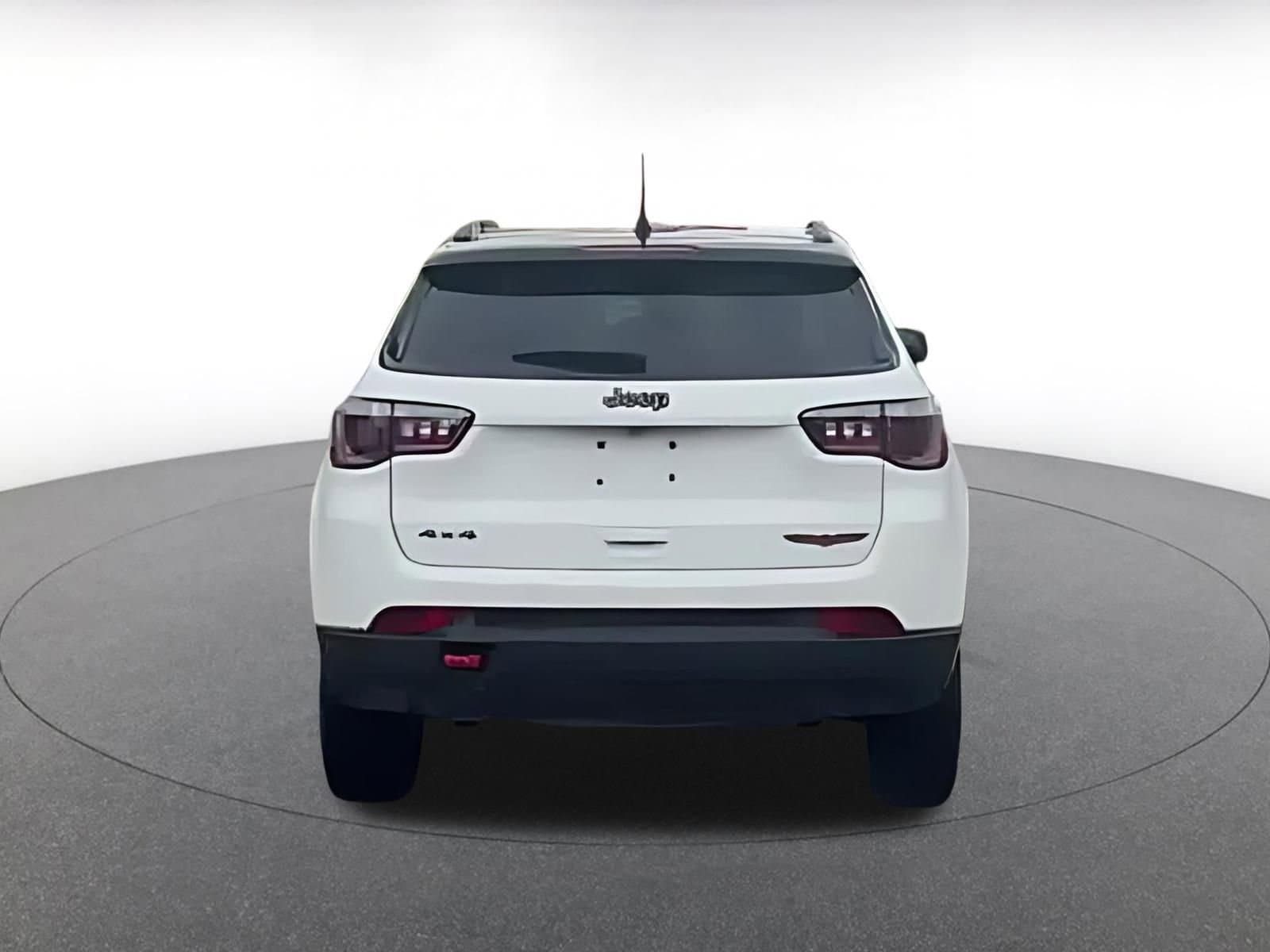 Thumbnail: 2025 Jeep Compass - 8
