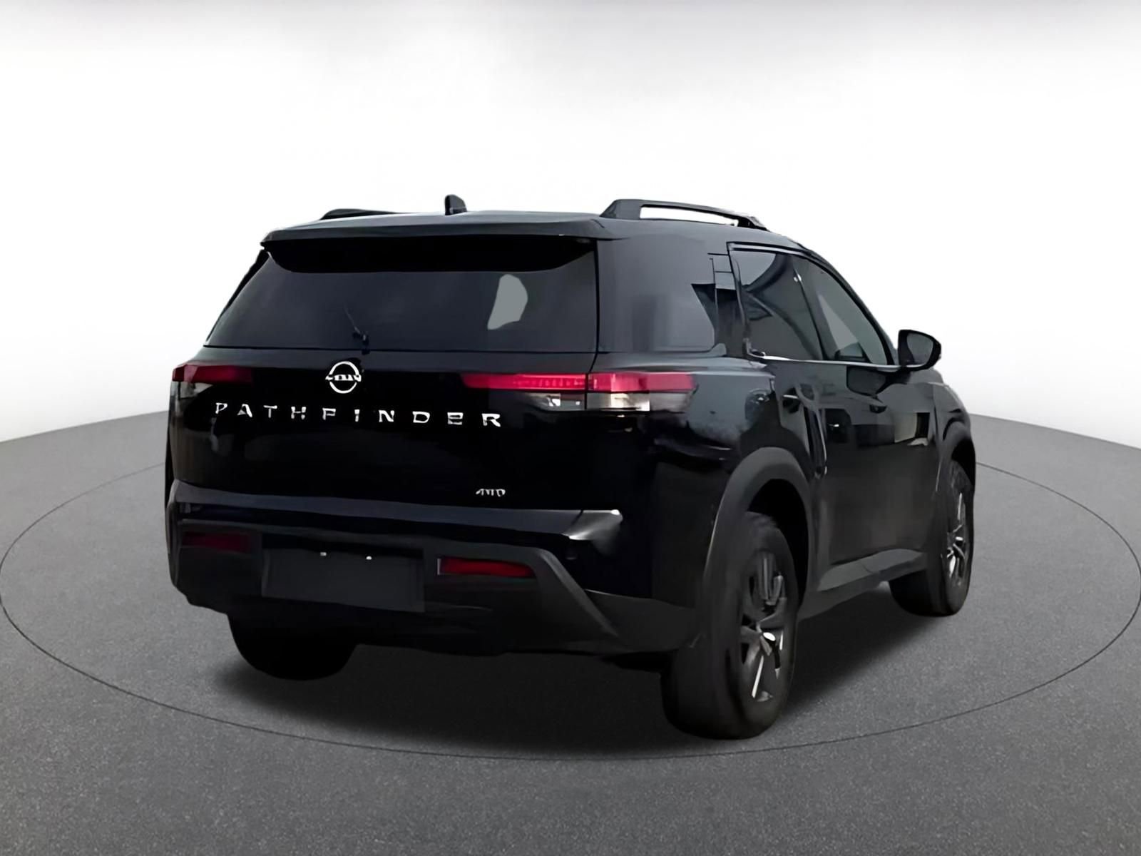 Thumbnail: 2025 Nissan Pathfinder - 12