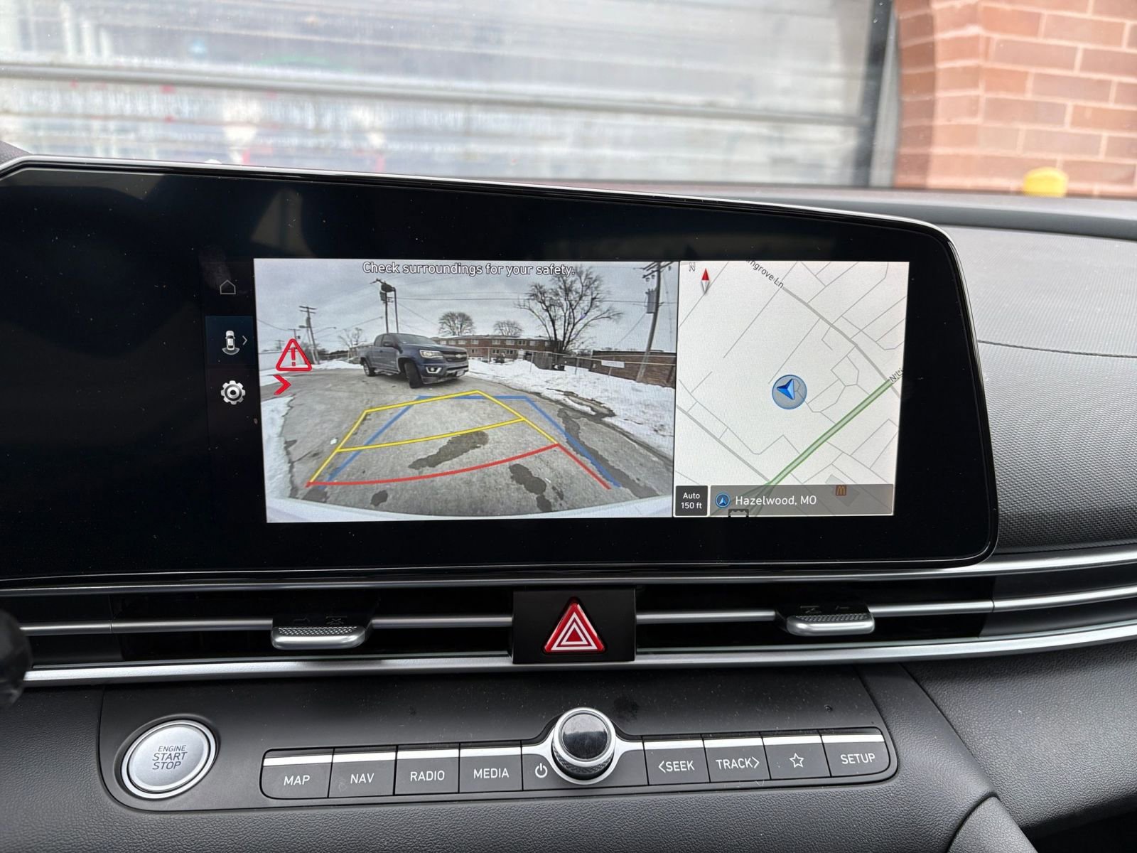 Thumbnail: 2025 Hyundai Elantra - 23