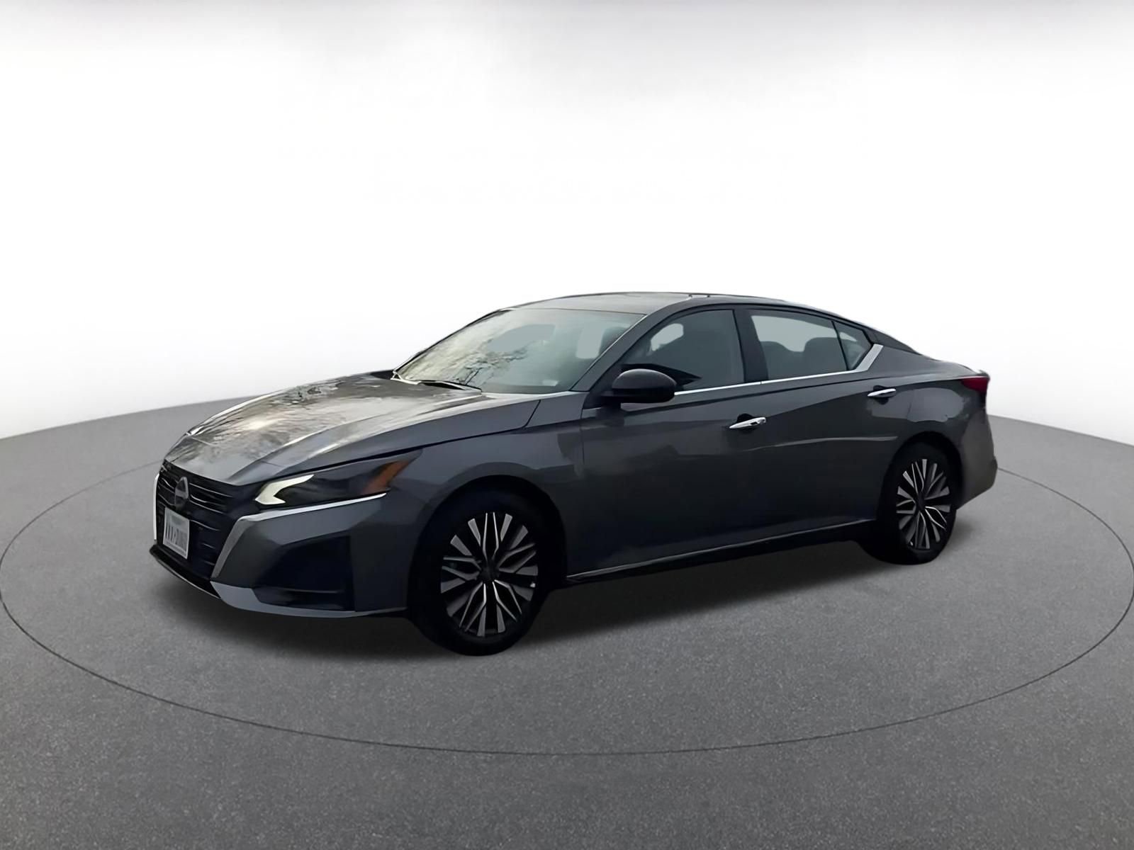 Thumbnail: 2025 Nissan Altima - 7