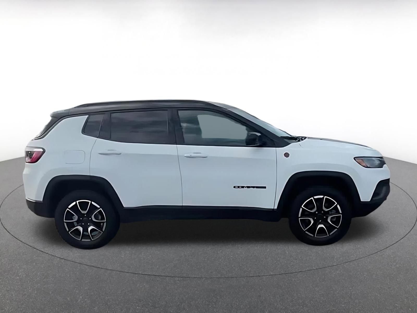 Thumbnail: 2025 Jeep Compass - 10