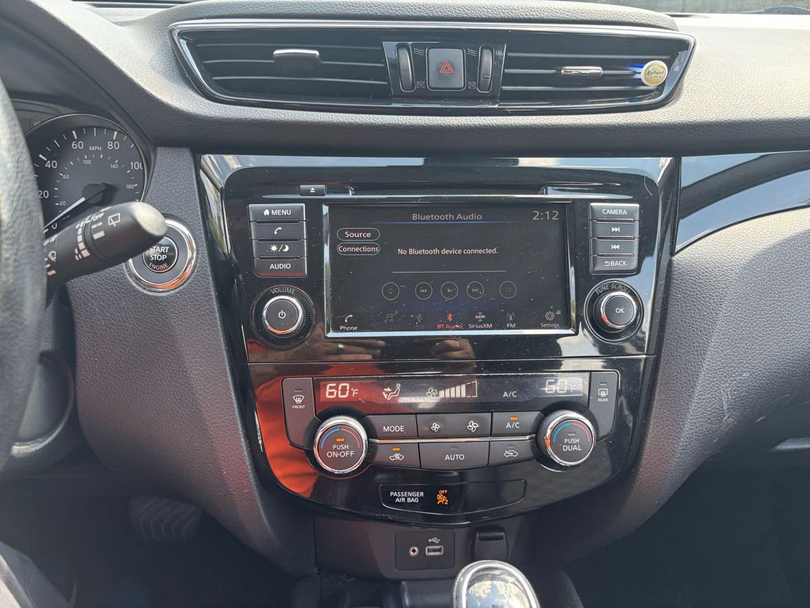 Thumbnail: 2022 Nissan Rogue Sport - 18