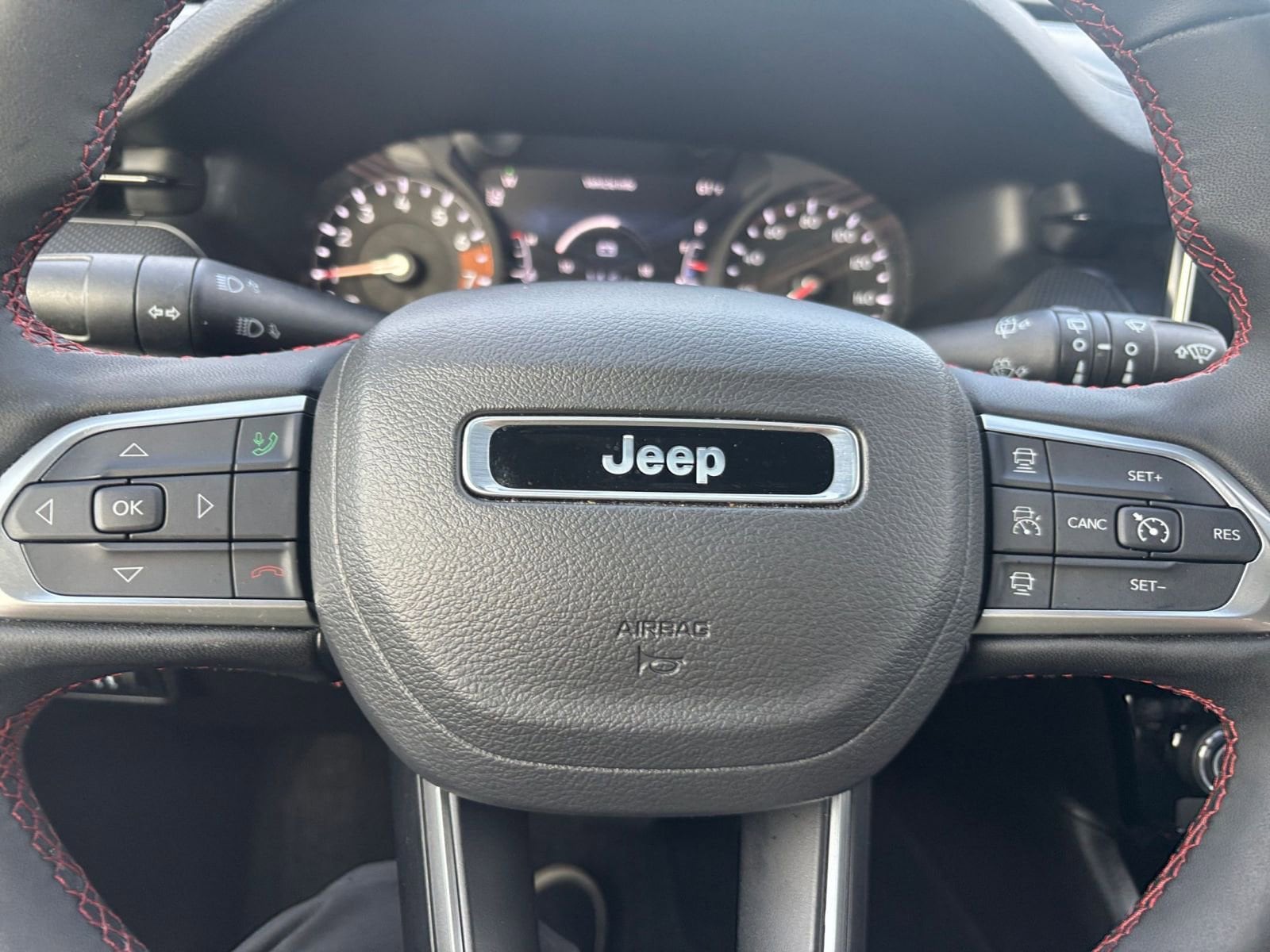 Thumbnail: 2025 Jeep Compass - 25