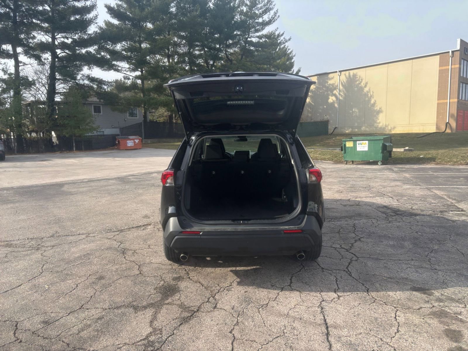 Thumbnail: 2025 Toyota RAV4 - 29