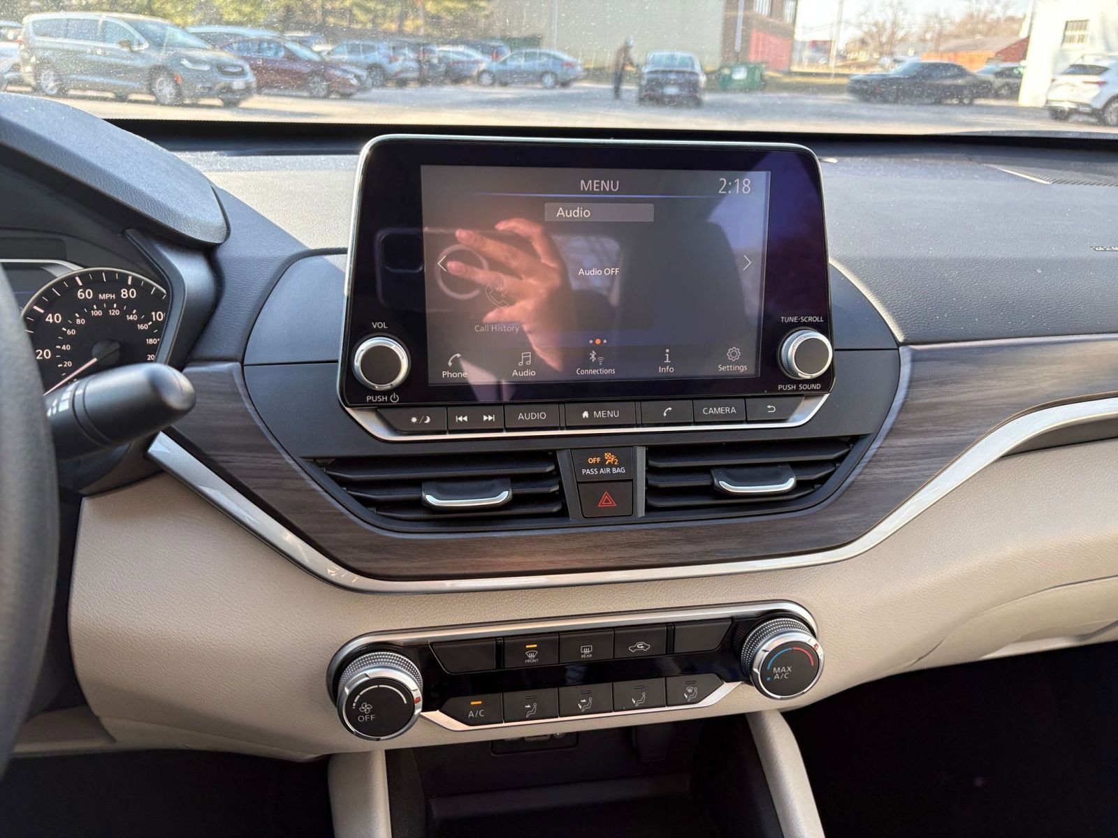 Thumbnail: 2025 Nissan Altima - 18