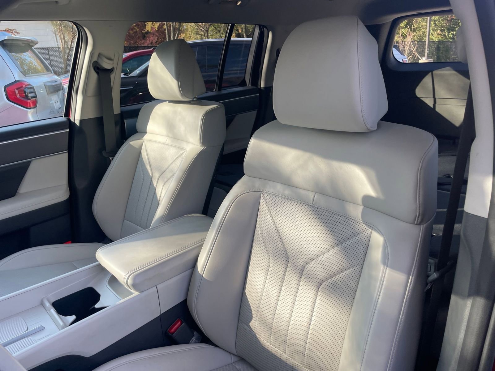 Thumbnail: 2025 Hyundai Santa Fe - 34