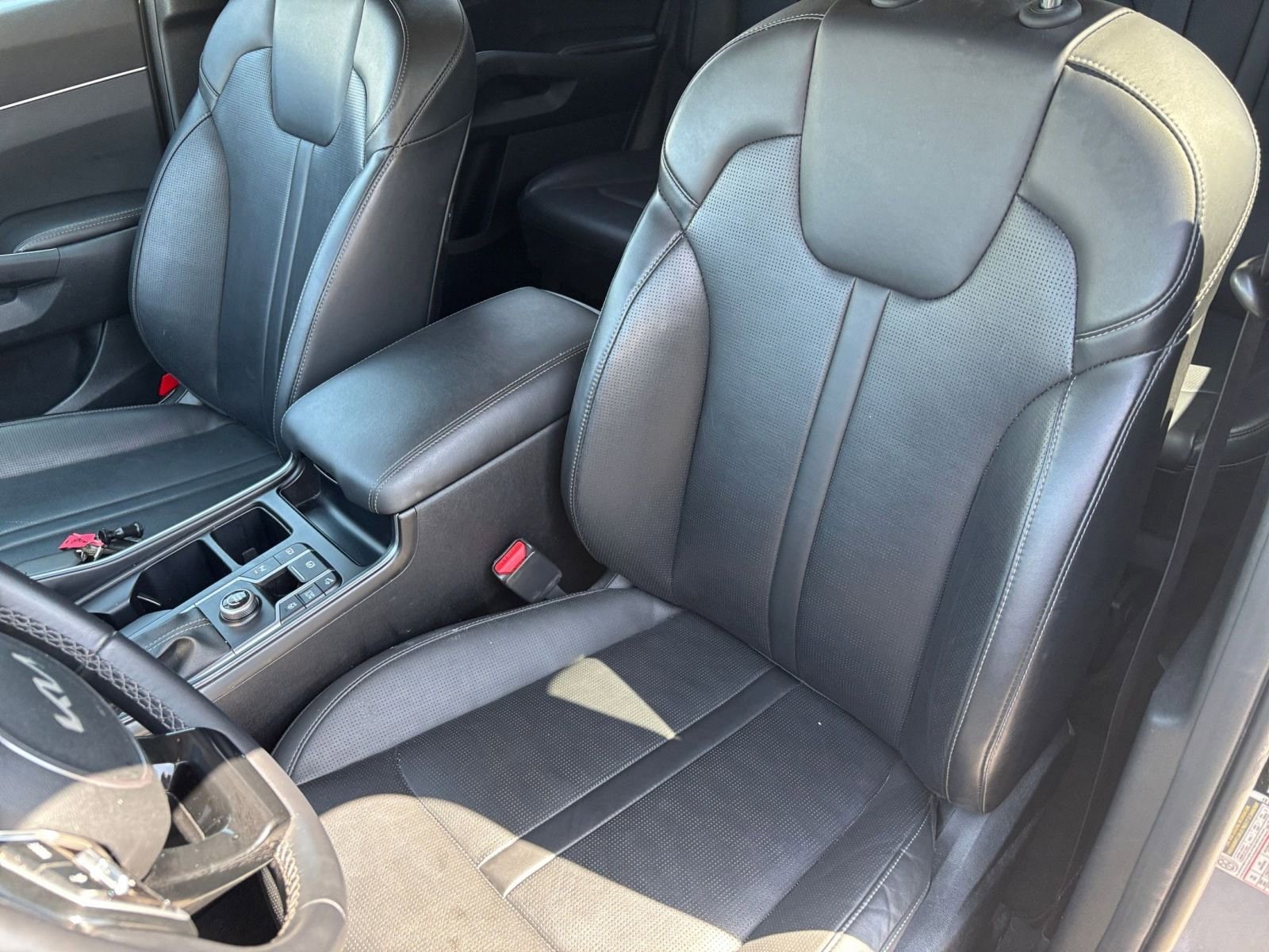 2024 Kia Sorento S 34