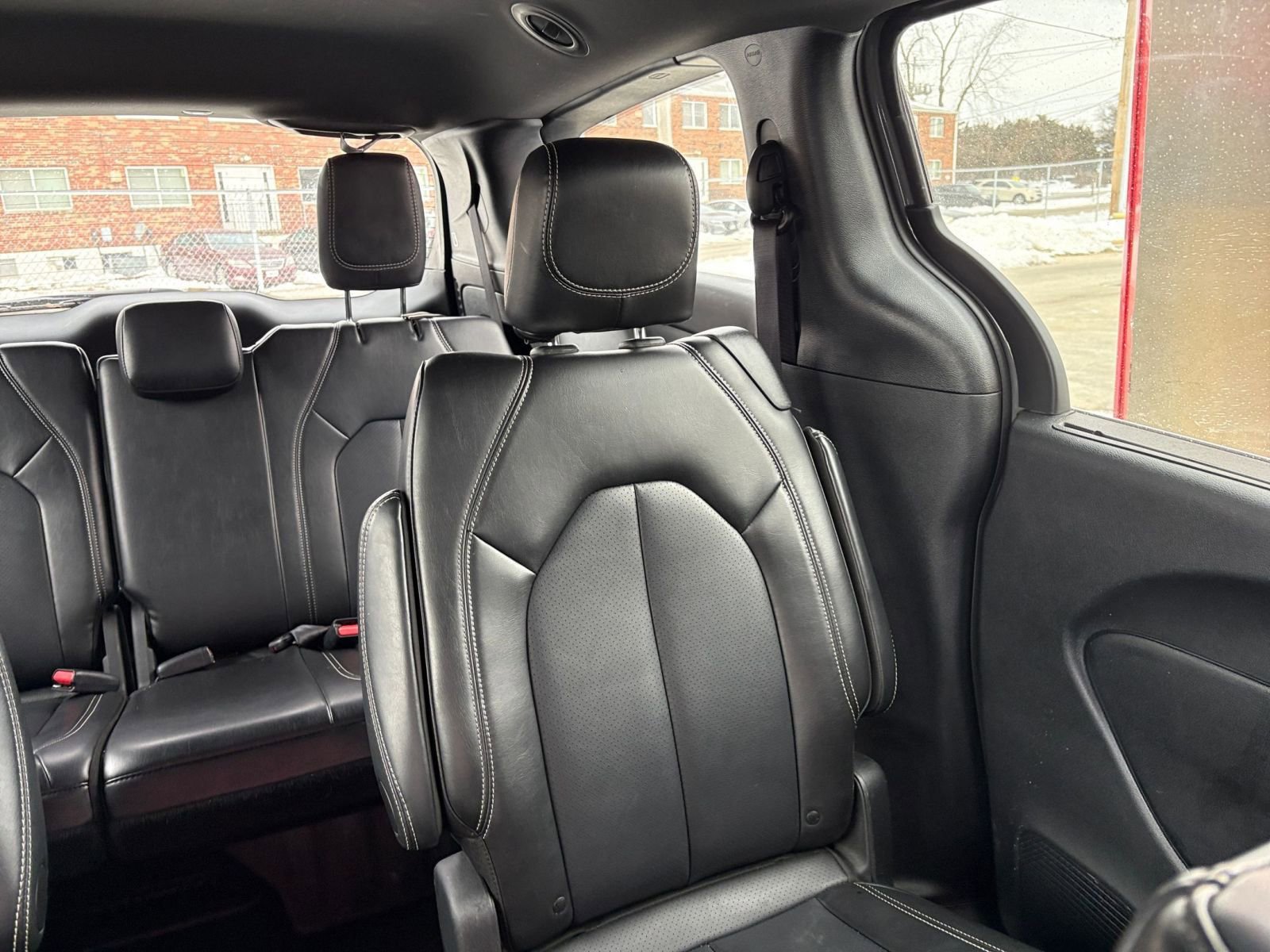 Thumbnail: 2025 Chrysler Pacifica - 35