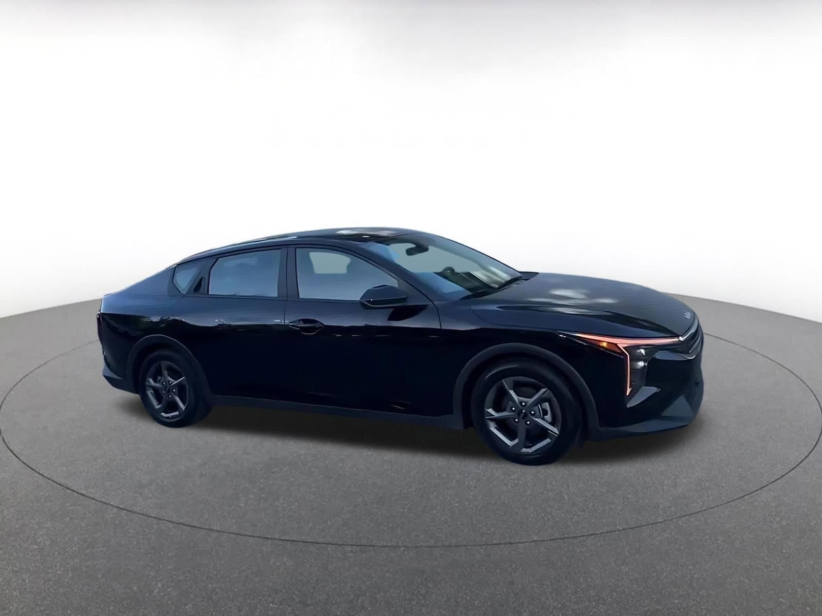 Thumbnail: 2025 Kia K4 - 2