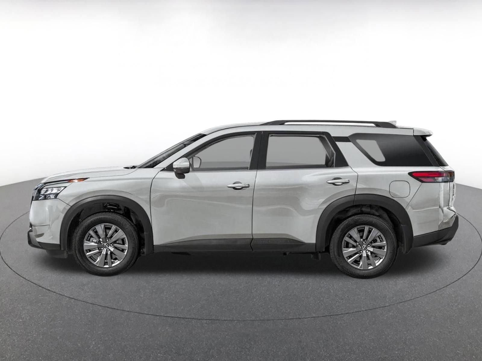 Thumbnail: 2025 Nissan Pathfinder - 3