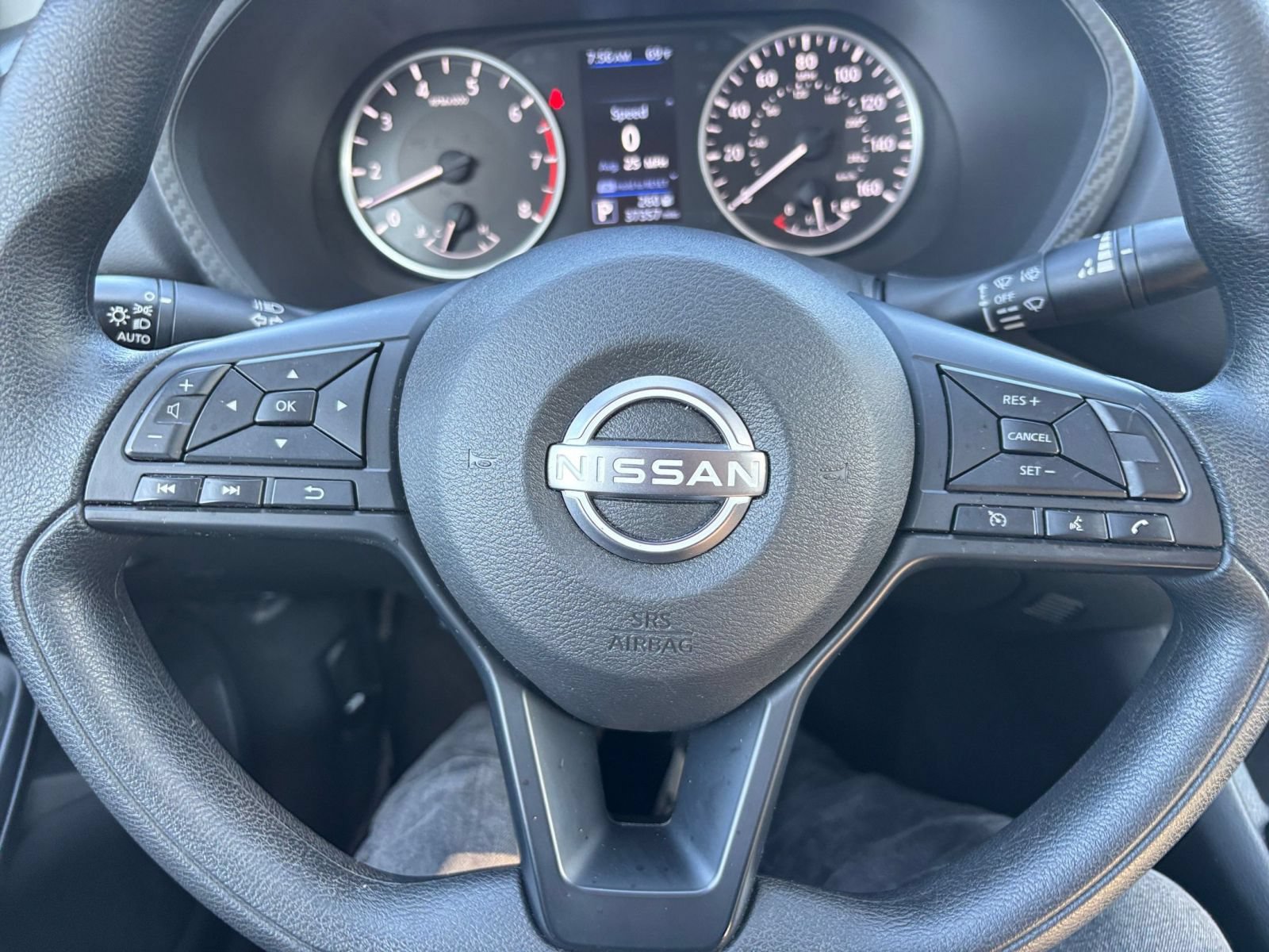 Thumbnail: 2025 Nissan Sentra - 25