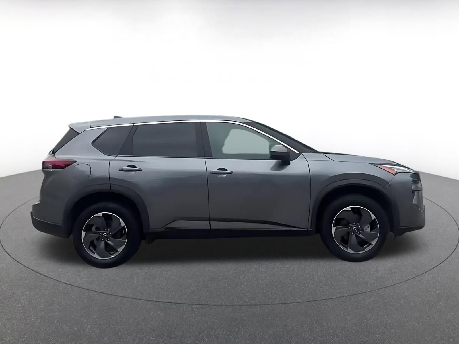 Thumbnail: 2025 Nissan Rogue - 15