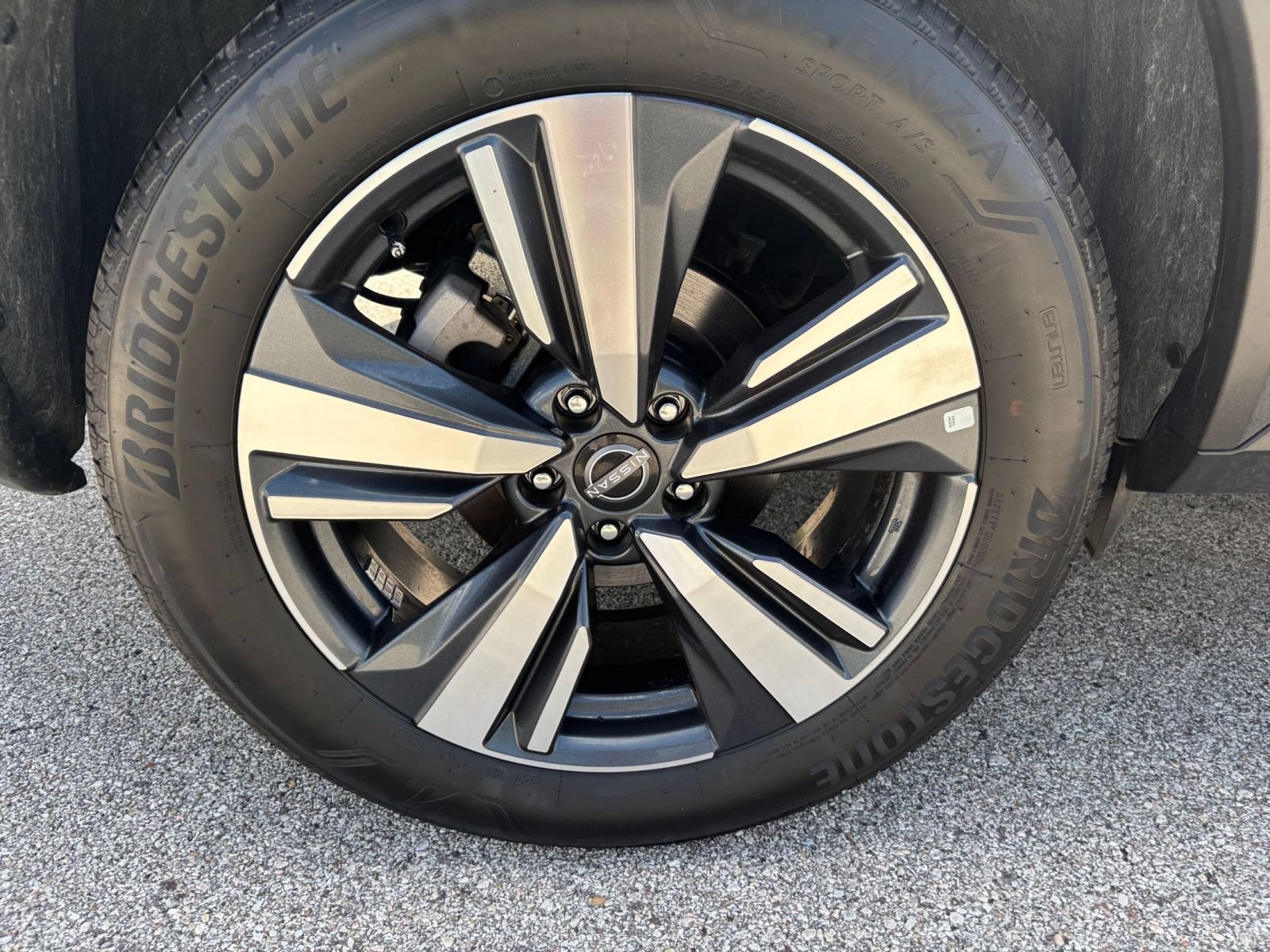 Thumbnail: 2026 Nissan Rogue - 32