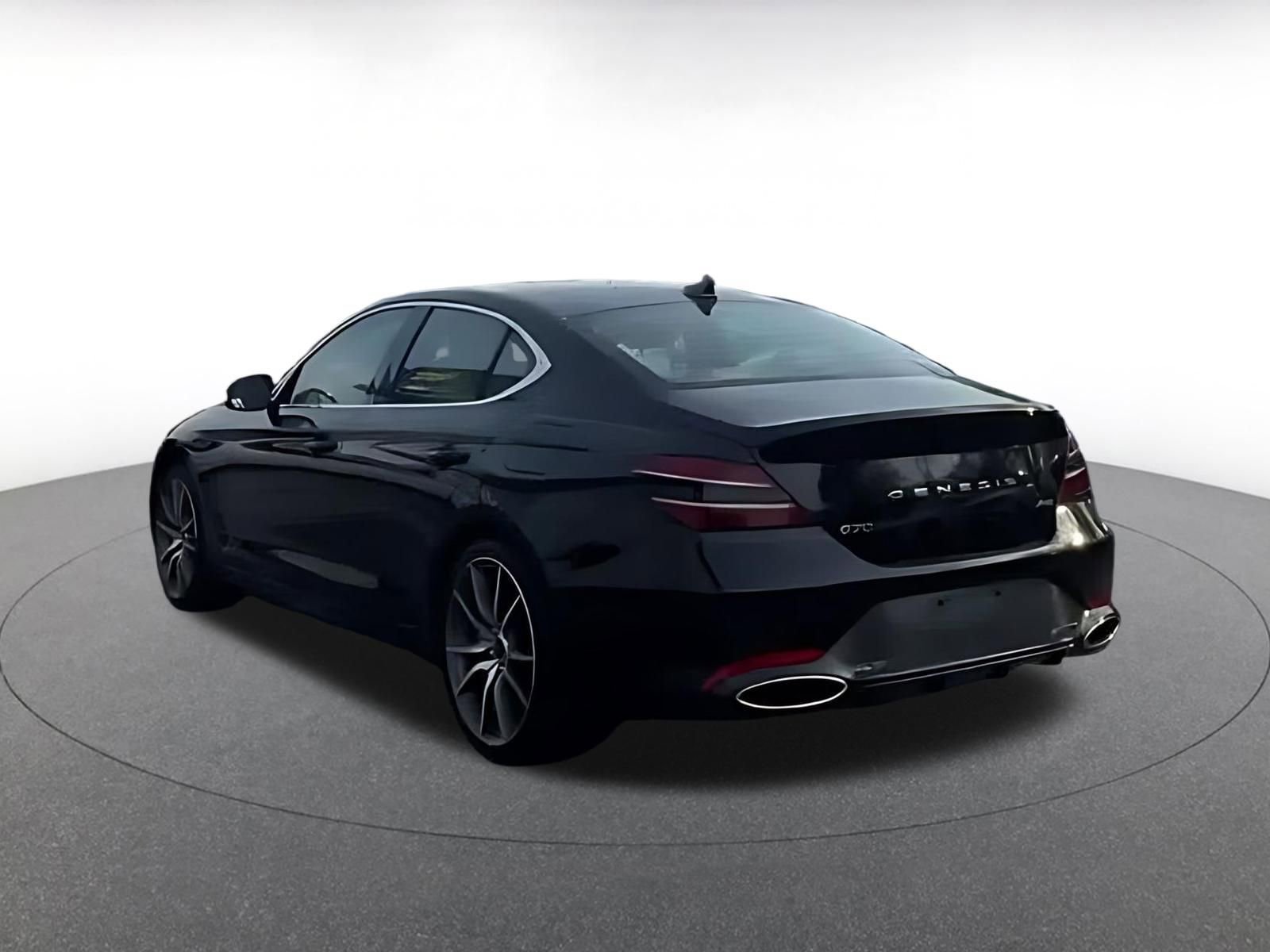 Thumbnail: 2025 Genesis G70 - 8